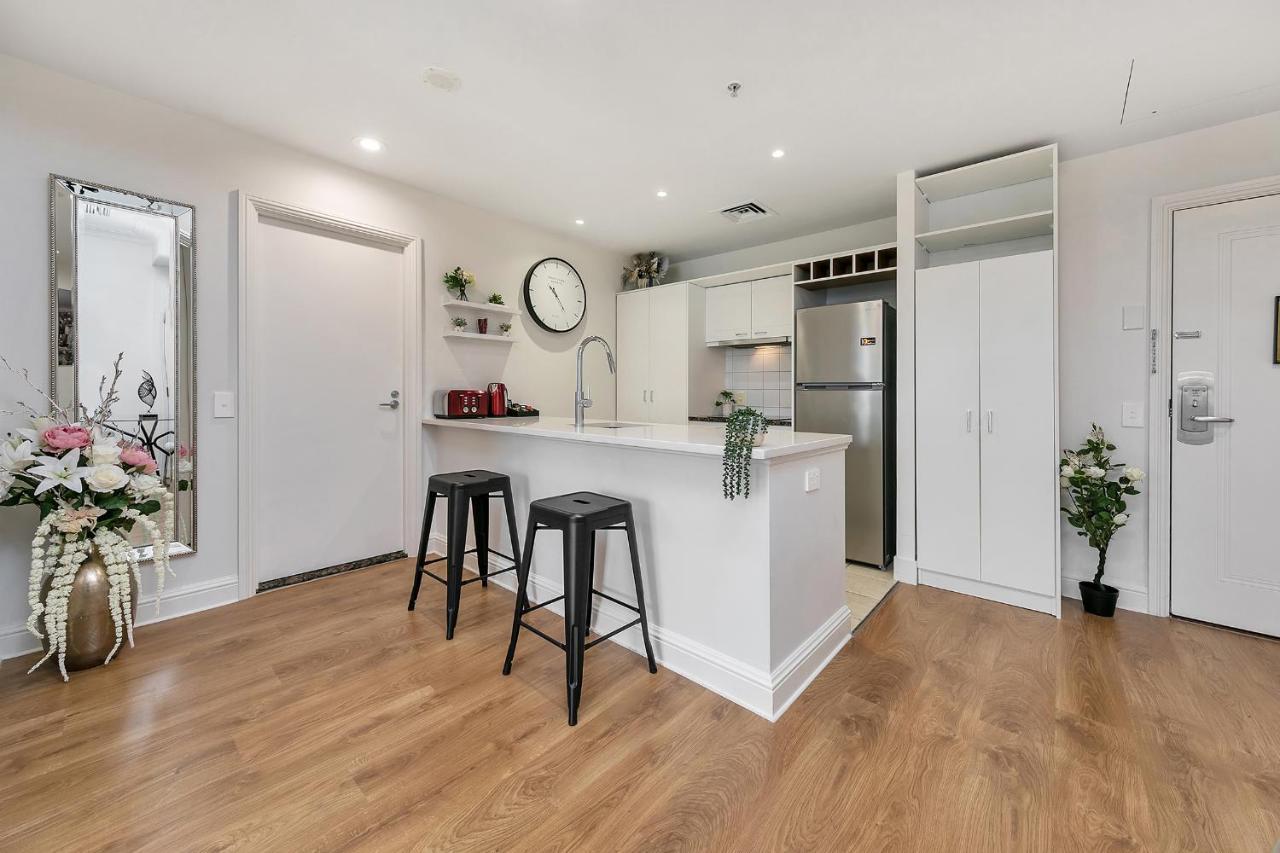 Corporate Gem + Rooftop Pool & Apartment Auckland