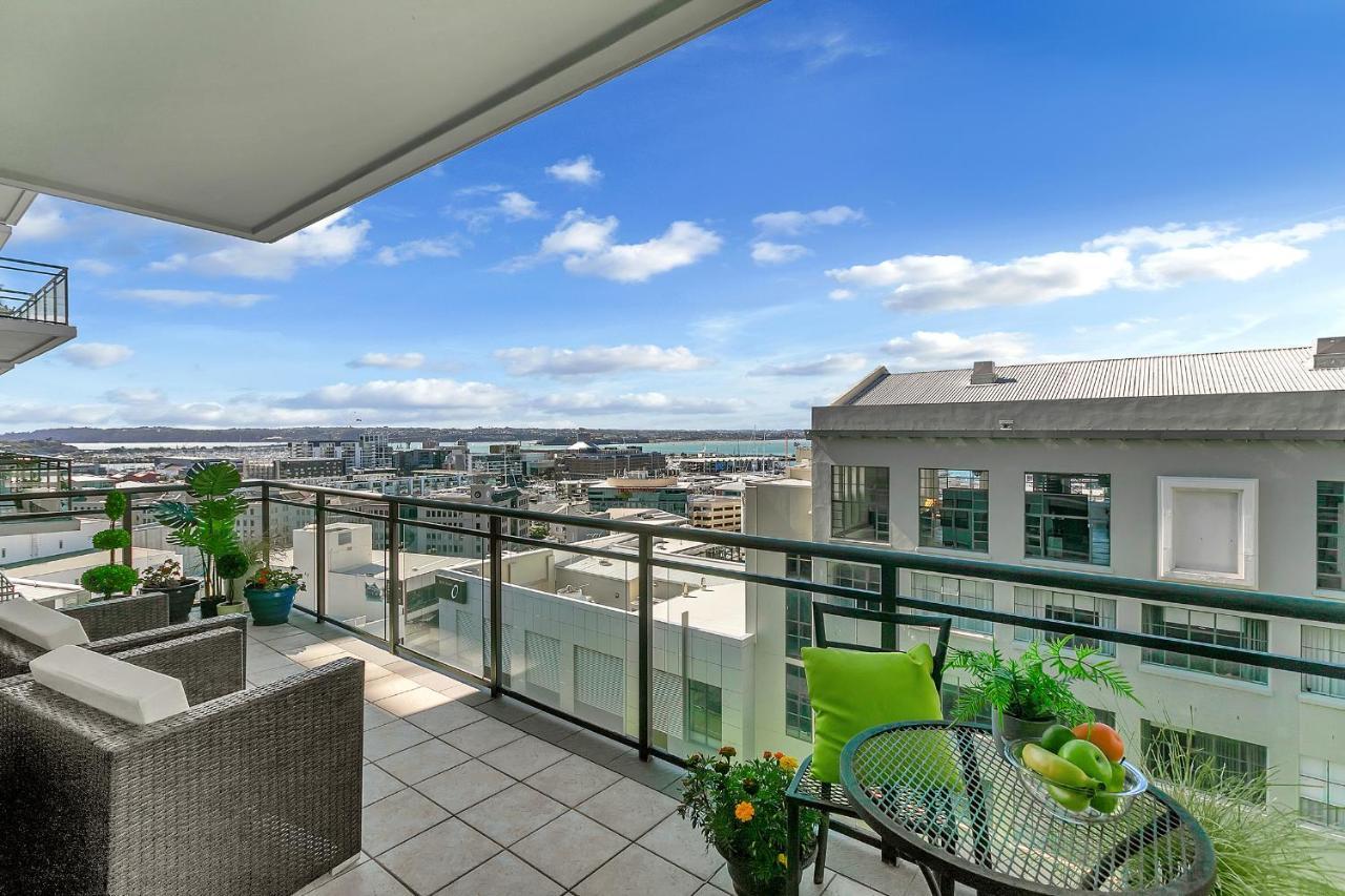 Apartment Corporate Gem + Rooftop Pool & Auckland