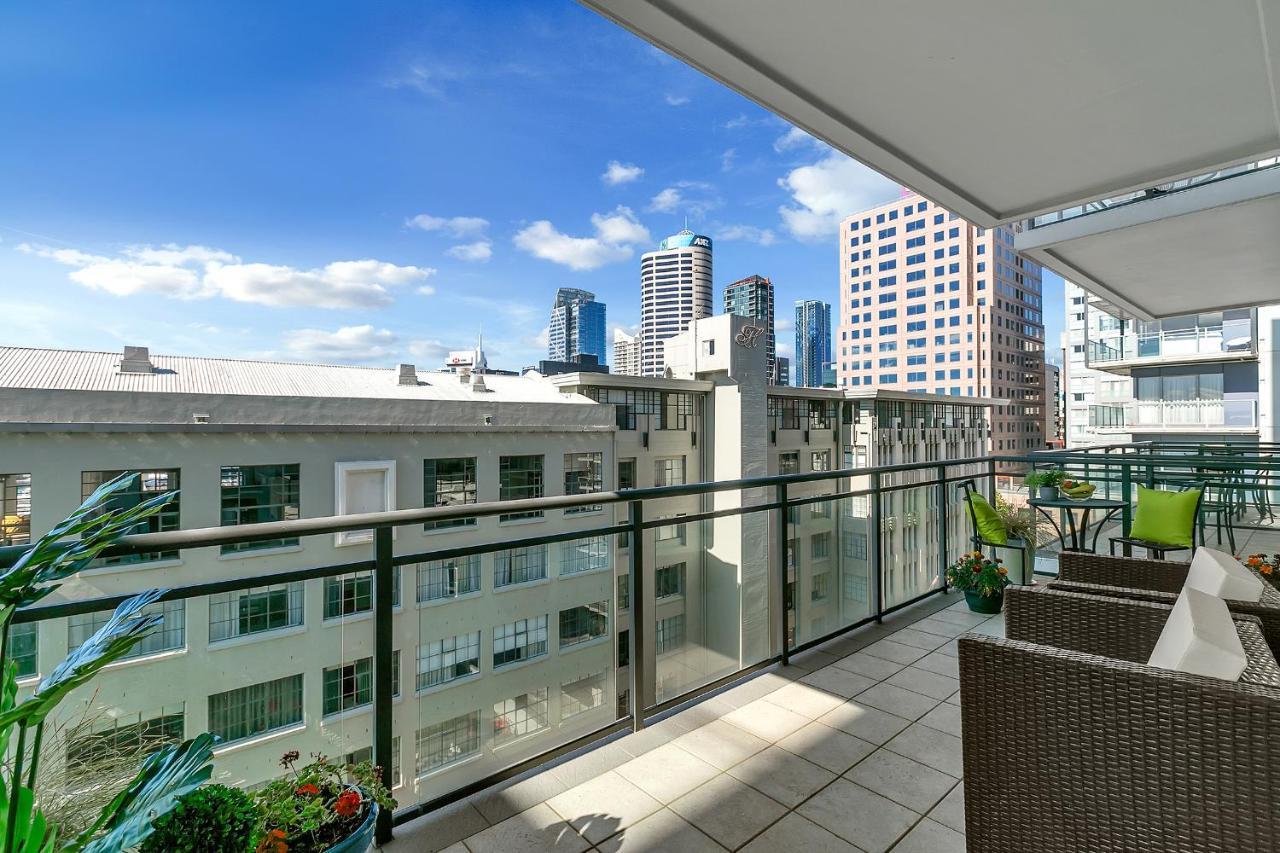 Corporate Gem + Rooftop Pool & Apartment Auckland