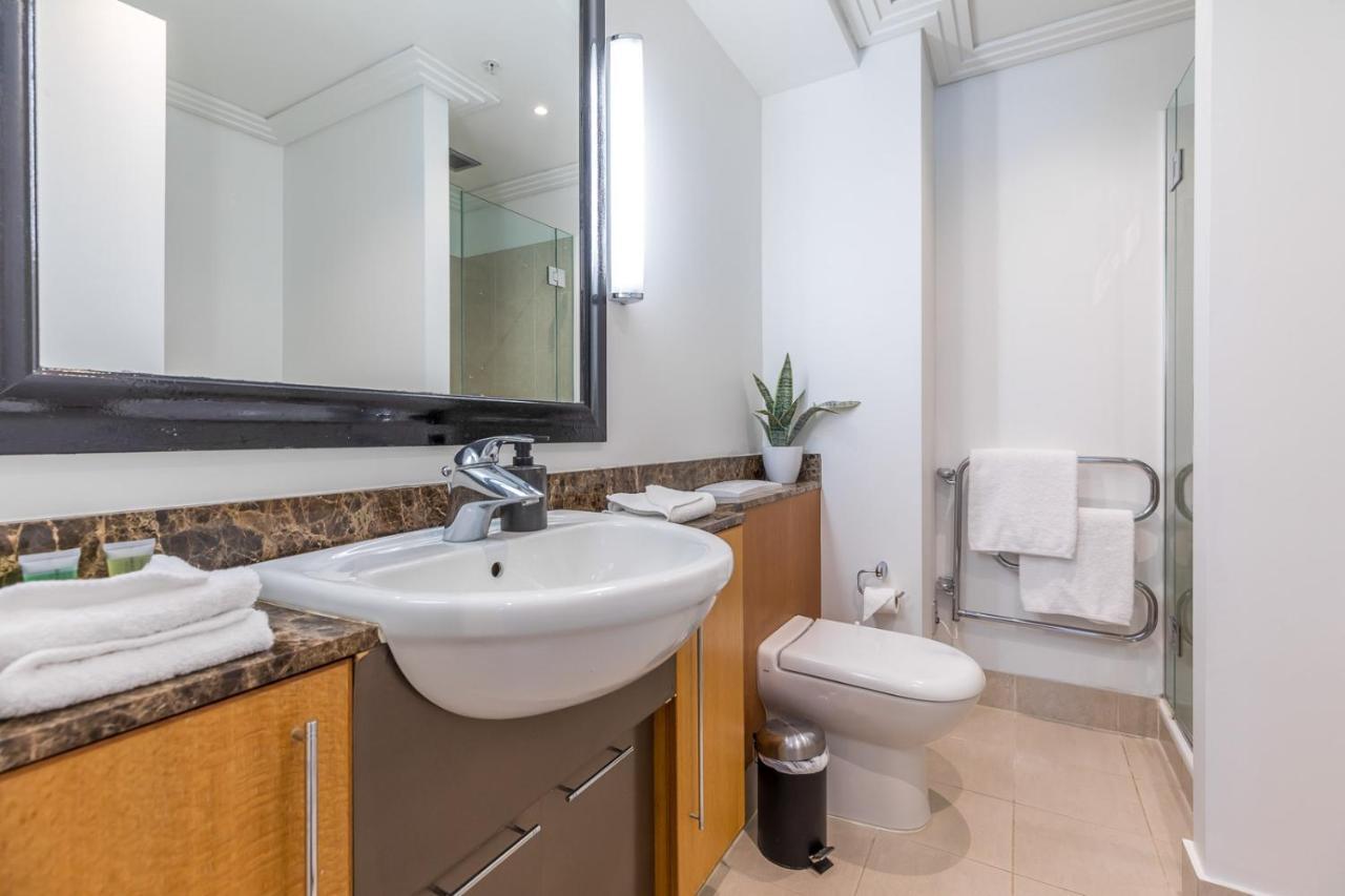 Comfortable & Cozy - Newly Furnished 'quays' Share Save Apartment Auckland
