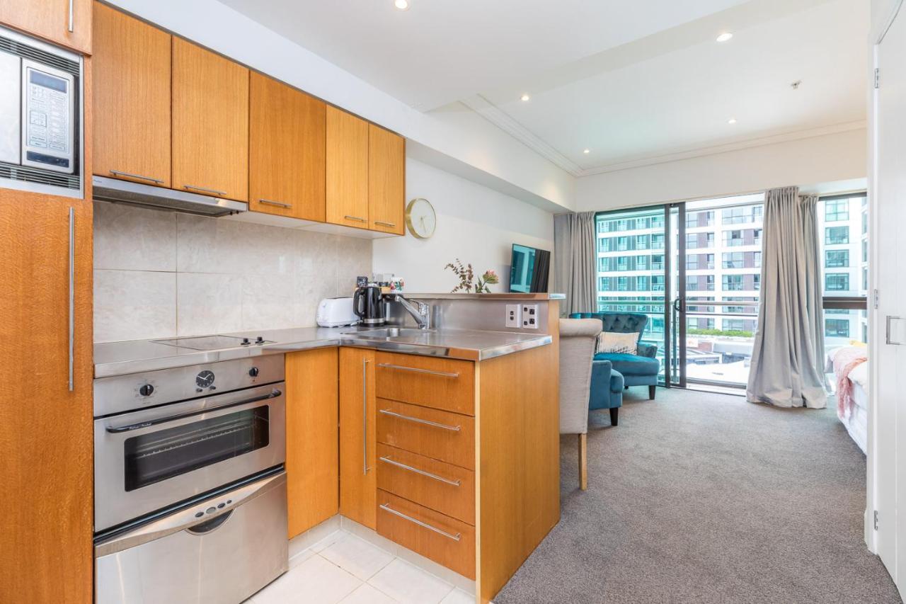 Comfortable & Cozy - Newly Furnished 'quays' Share Save *