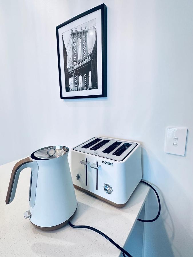 Stylish Industrial House In Pakuranga Free Wifi Netflix * Auckland