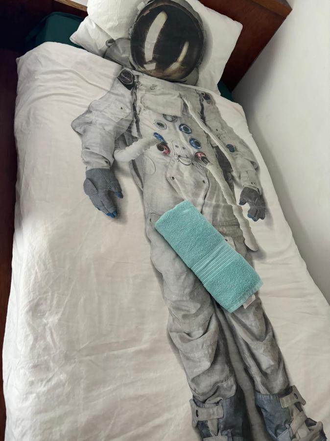 Villa Mt Eden Tidy Bedroom Rm7