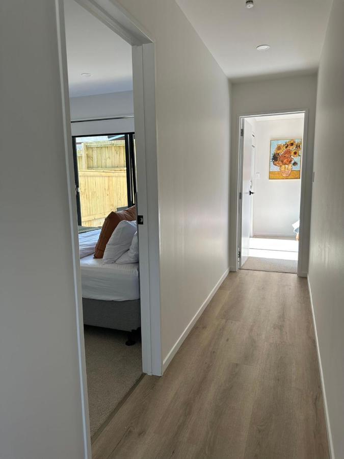 Northshore Charming 4 Bedrooms * Auckland