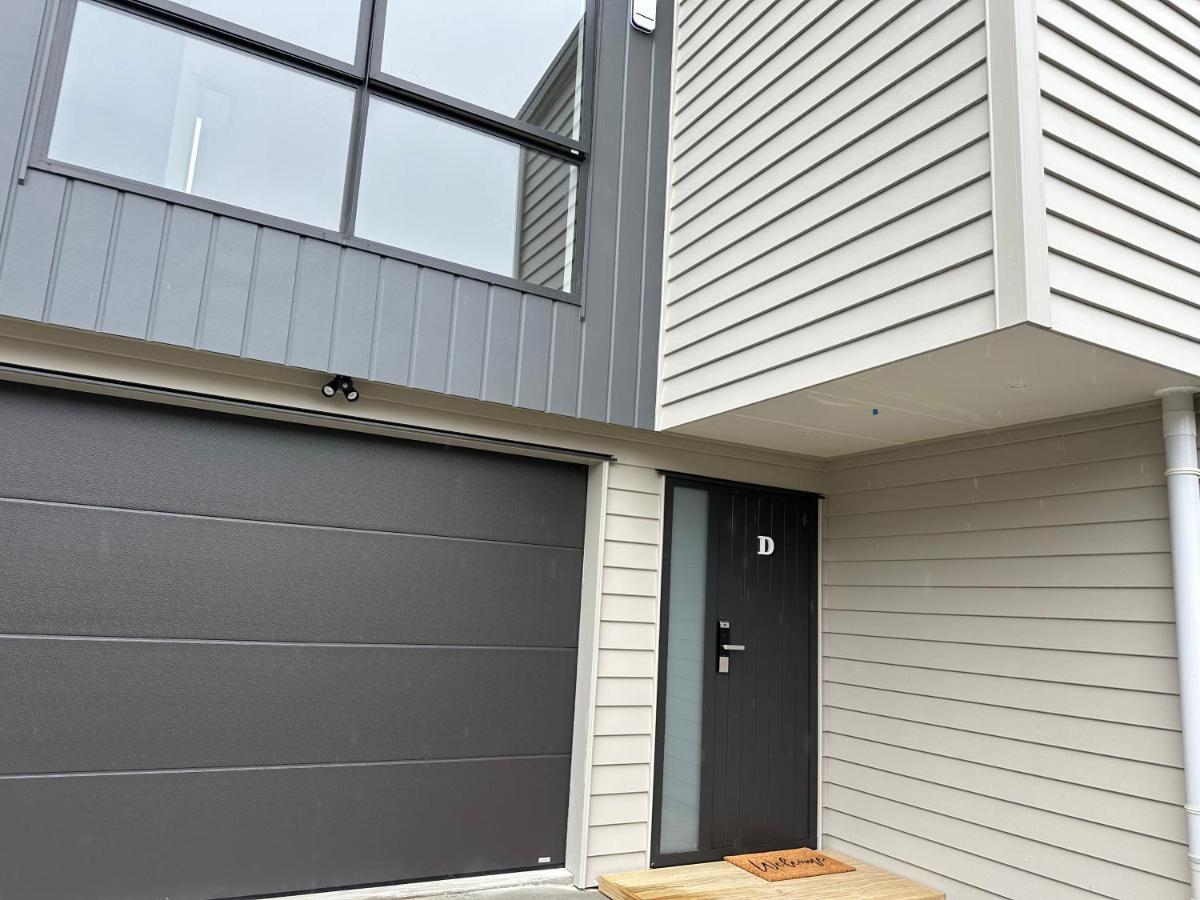 Northshore Charming 4 Bedrooms * Auckland