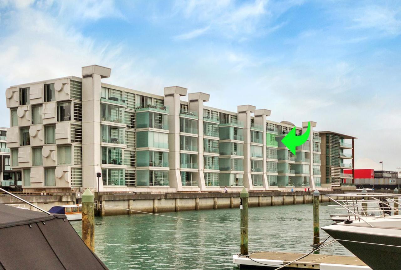 Qv Overlooking The Viaduct Auckland