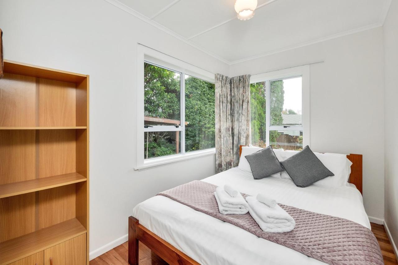 3 Bedroom In Onehunga W Parking - Wifi - Netflix Acomodação com café da manhã 