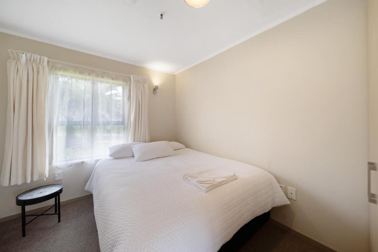 Apartment 4