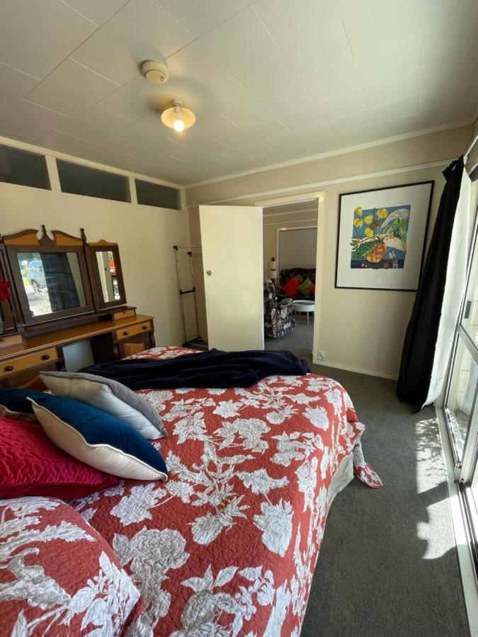 Swanson-waitakere In Scenic Sunrise Bed & Breakfast