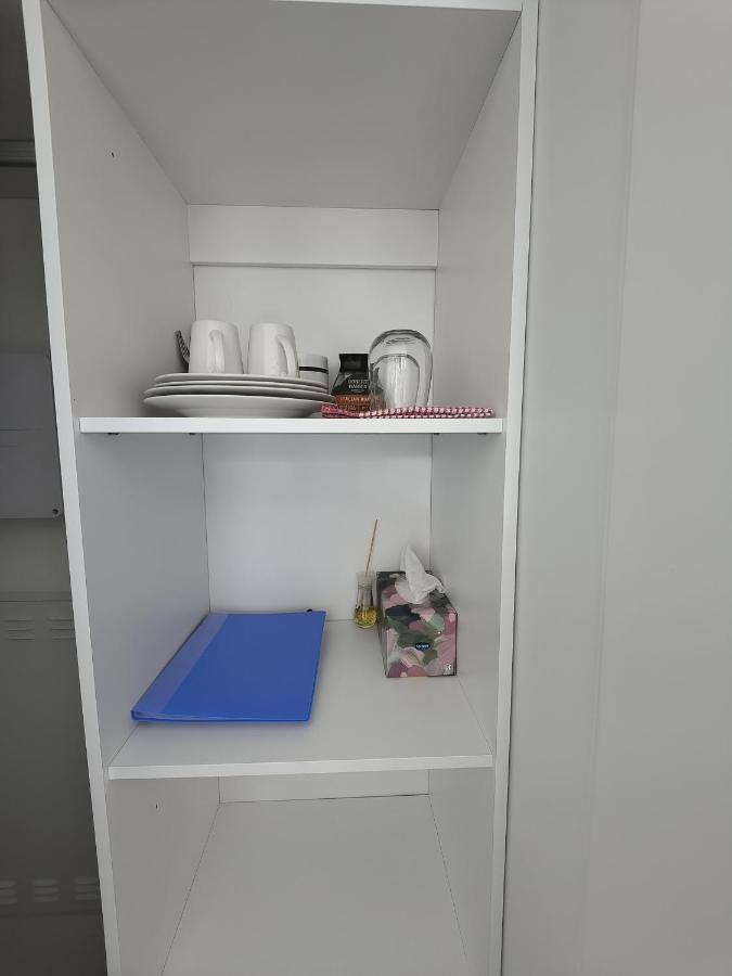 Guest house Private With Ensuite & Garden Epsom *