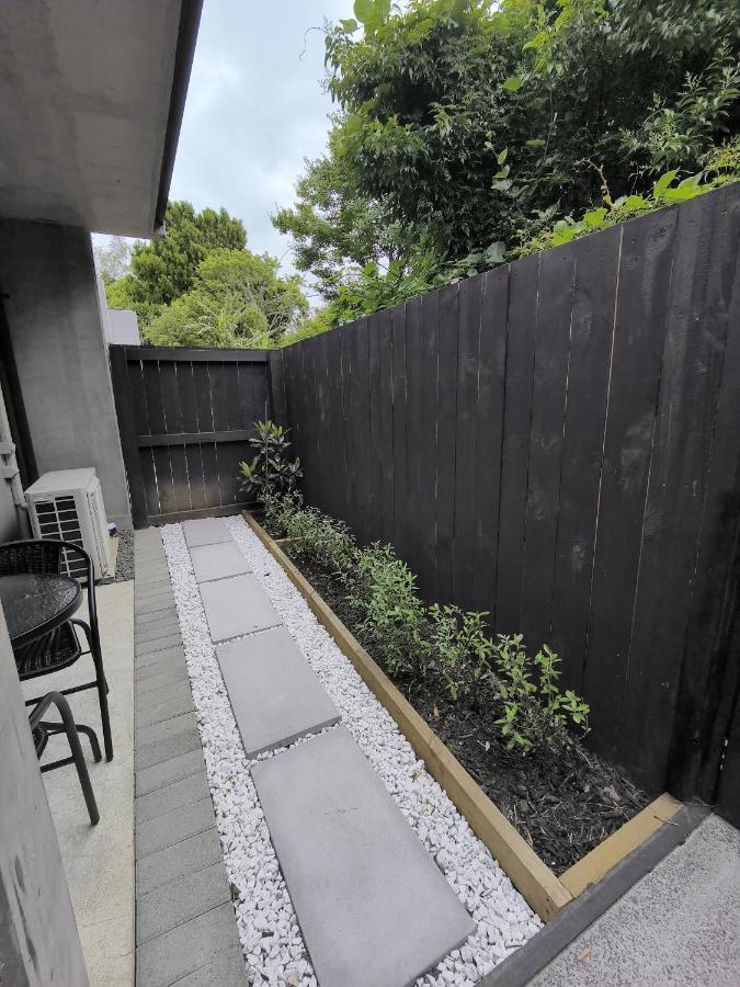 Private With Ensuite & Garden Epsom Guest house *