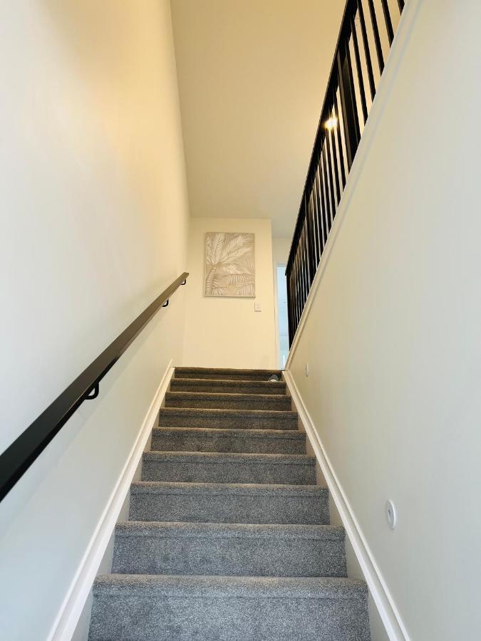 Villa Avon Valley Vista- Modern Chic Family With Nespresso & Parking Auckland