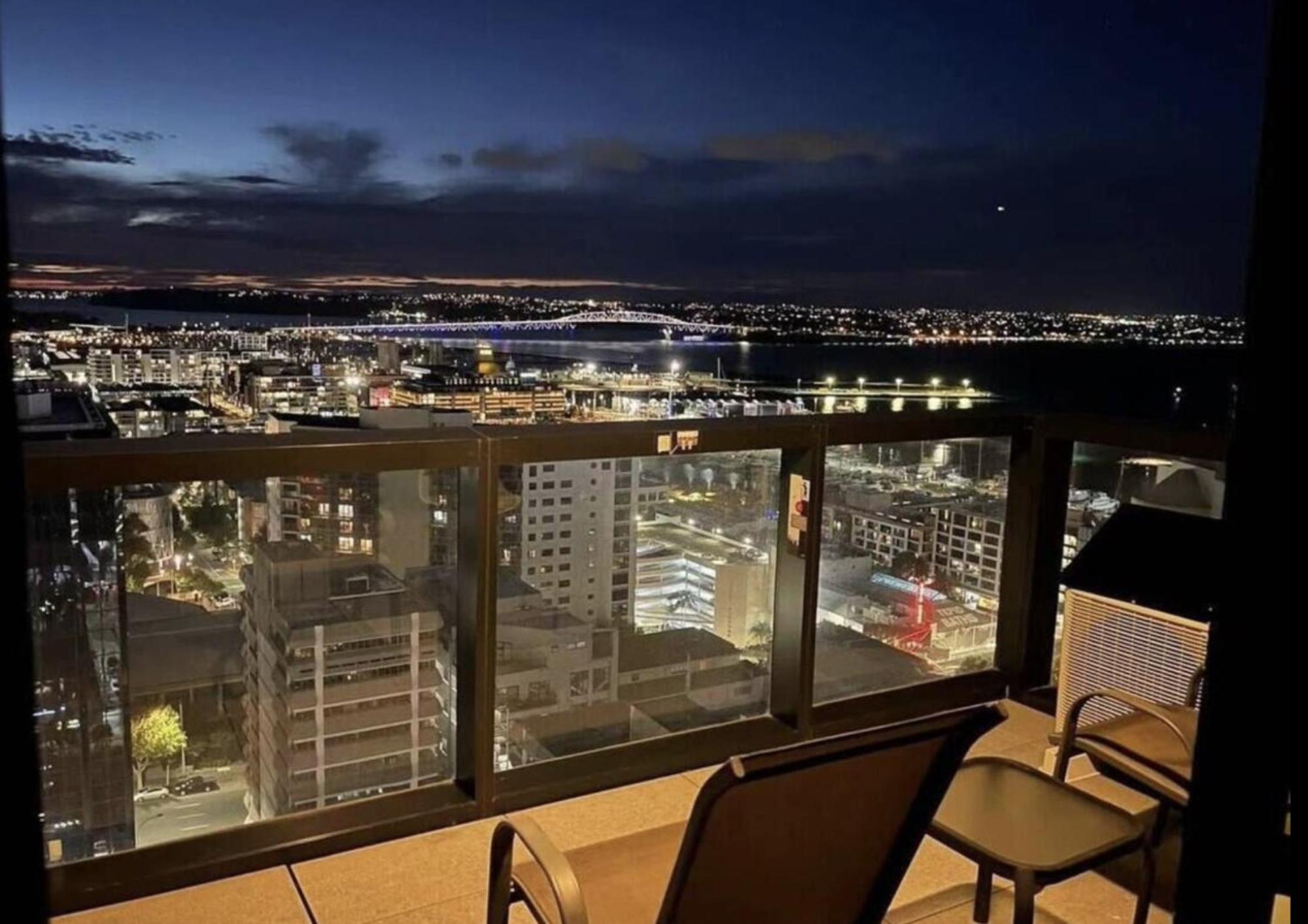 Apartment Magnificent Harbour View Skytower View In Cbd *