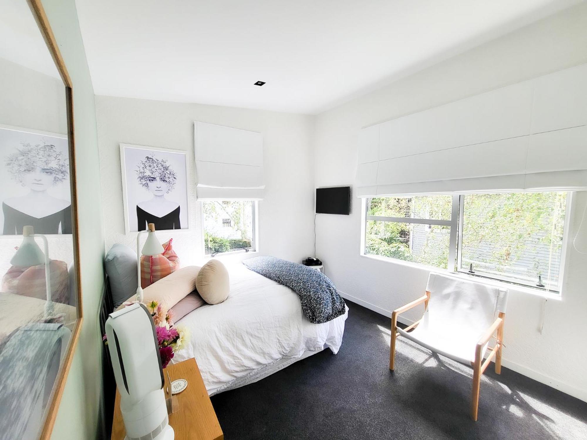Inner Sunny Bedroom