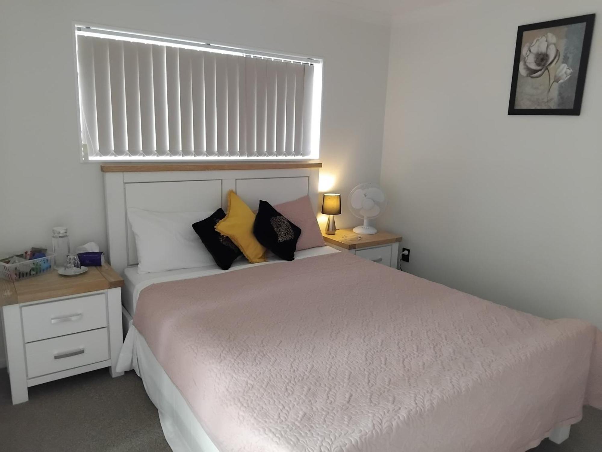 Hospedagem domiciliar Homestay! Close To Airport, Bus & Train Station