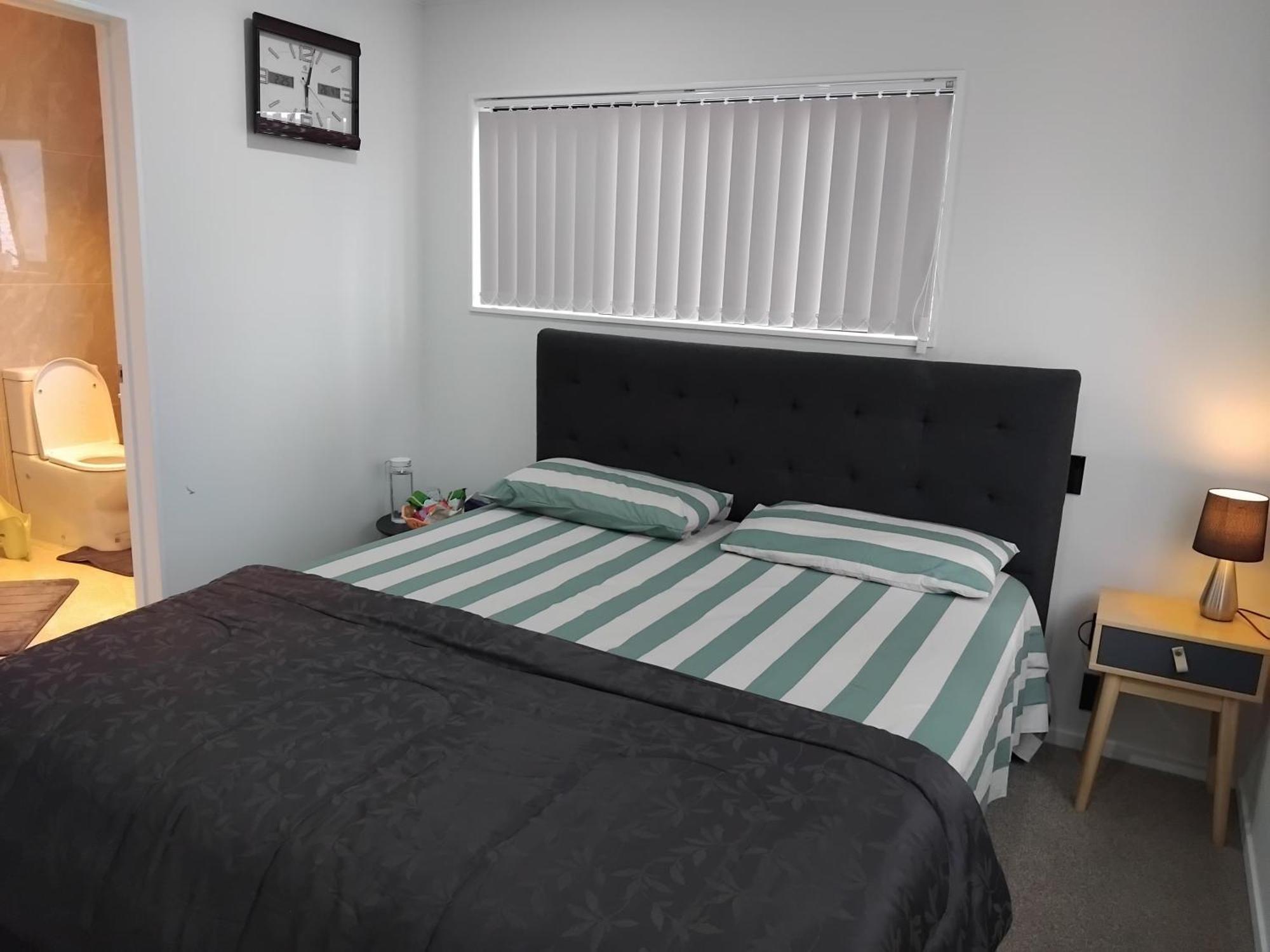 Homestay! Close To Airport, Bus & Train Station Hospedagem domiciliar Auckland