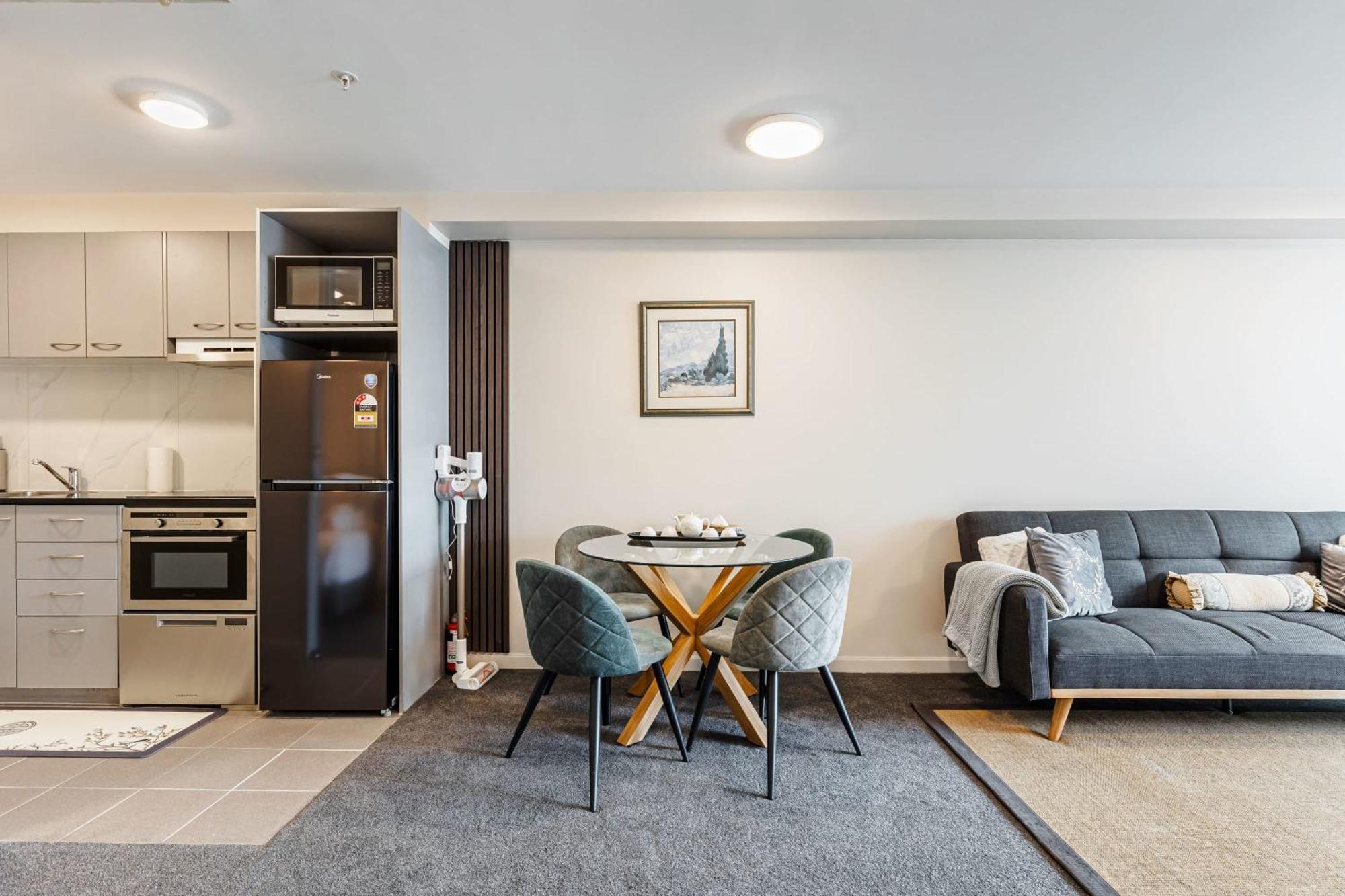 Cosy 2brm Cbd * Auckland