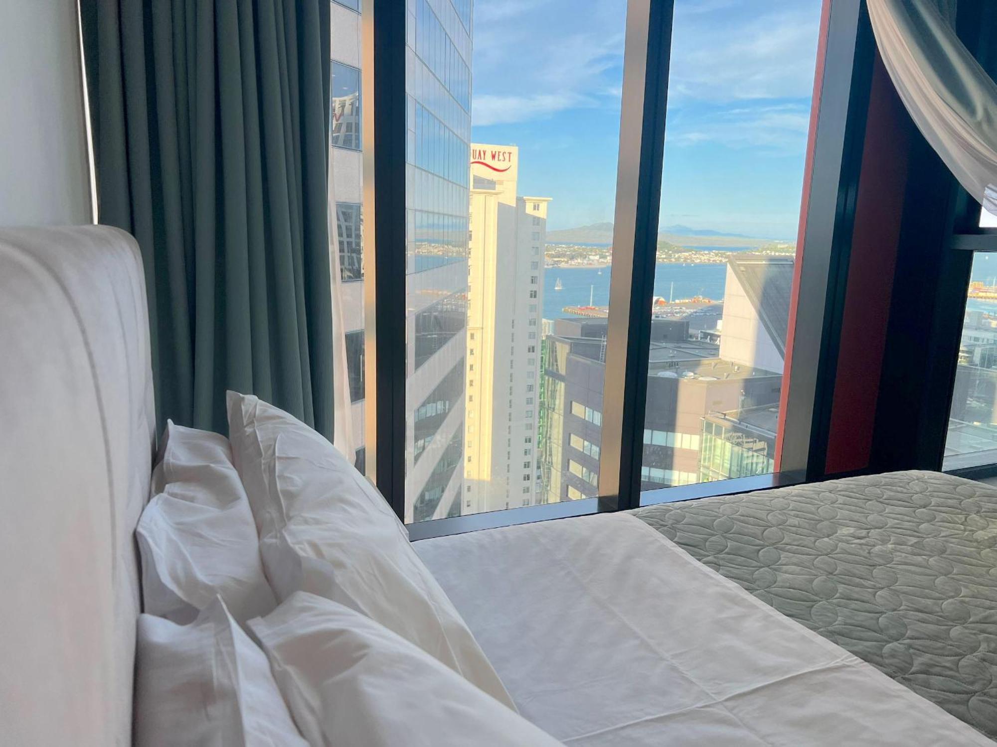 Magnificent Harbour View Skytower View In Cbd * Auckland