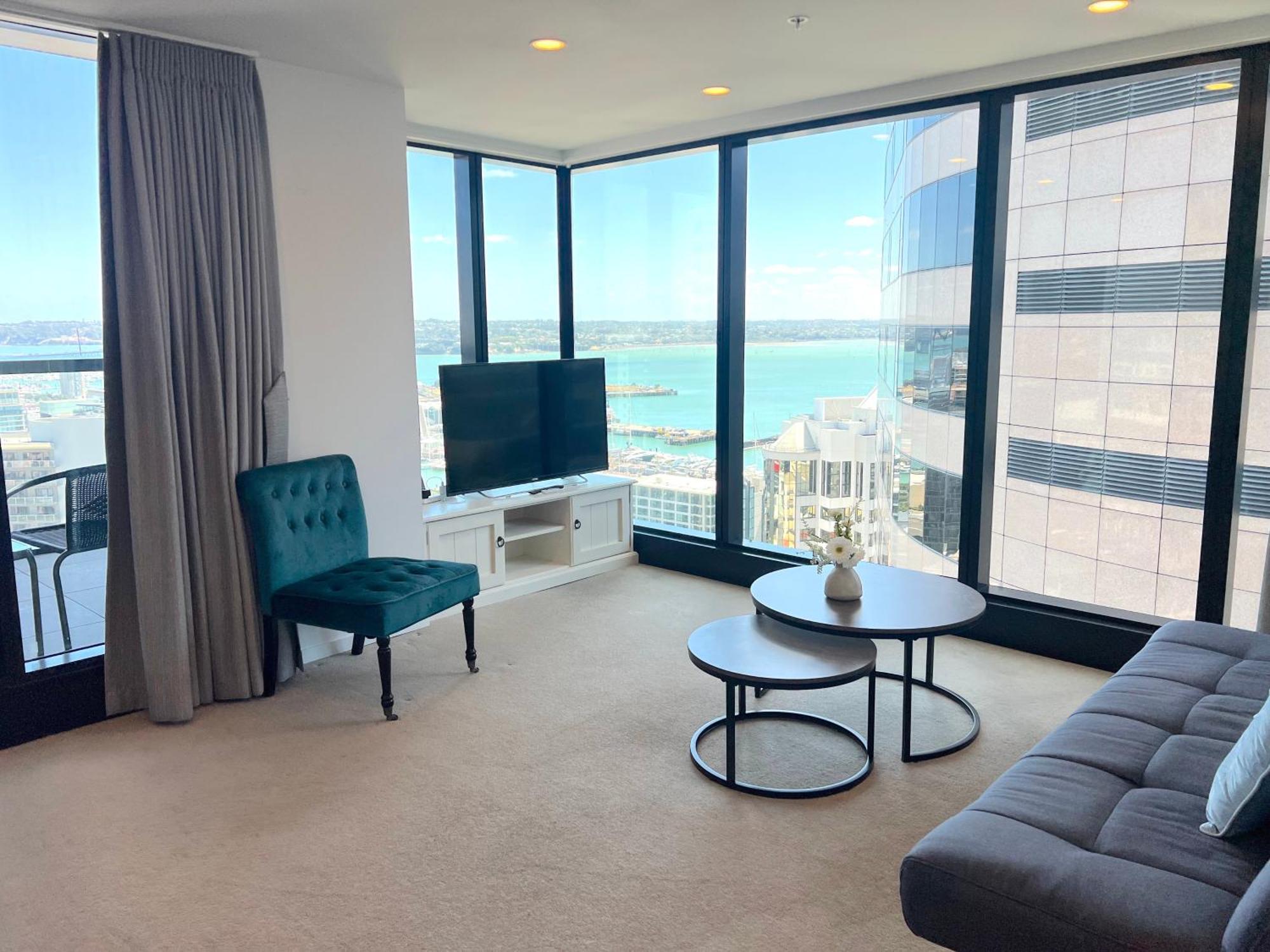 Magnificent Harbour View Skytower View In Cbd * Auckland