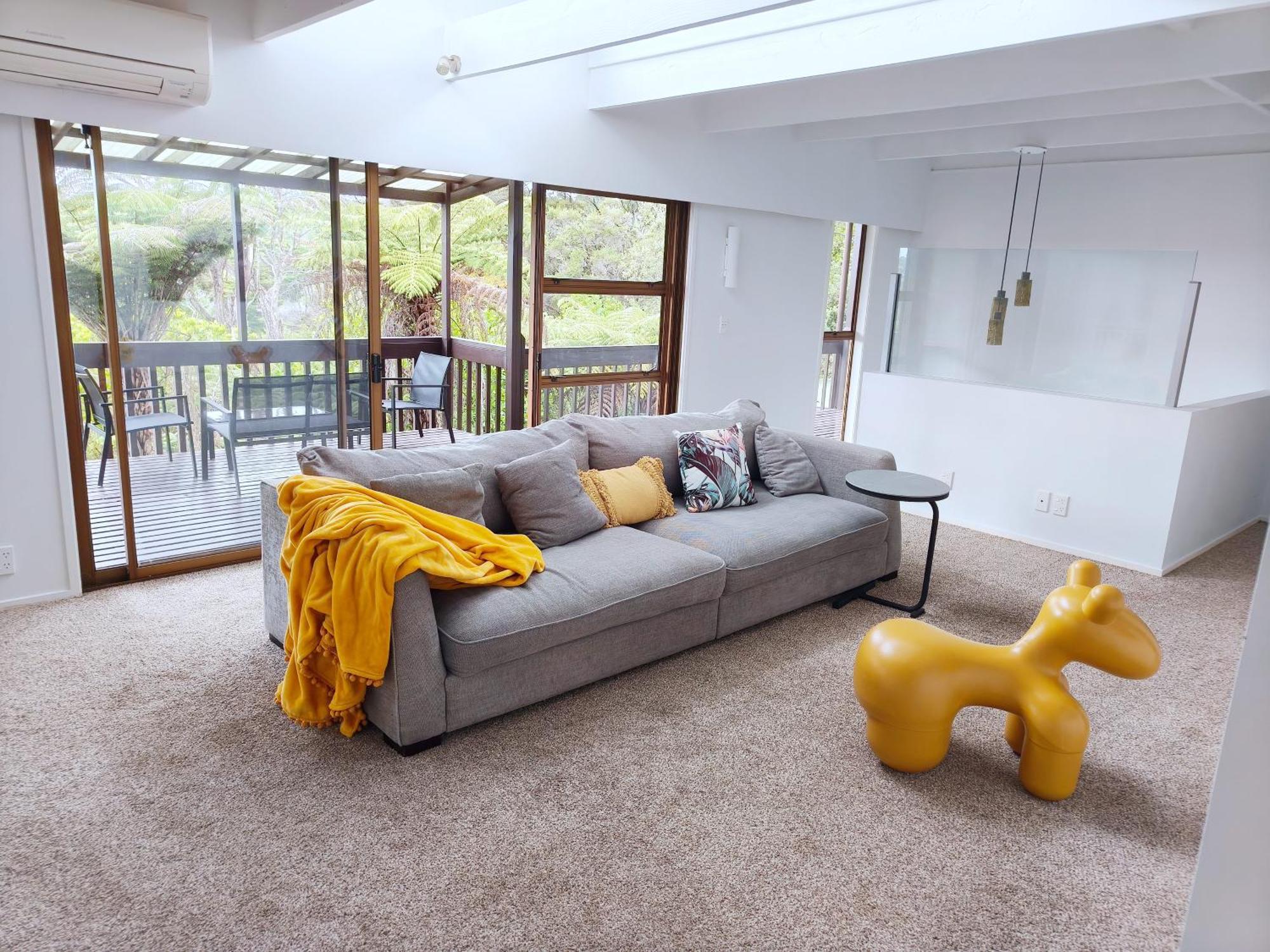 Hospedagem domiciliar Sunny Cosy With Private Bathroom In North Shore 201