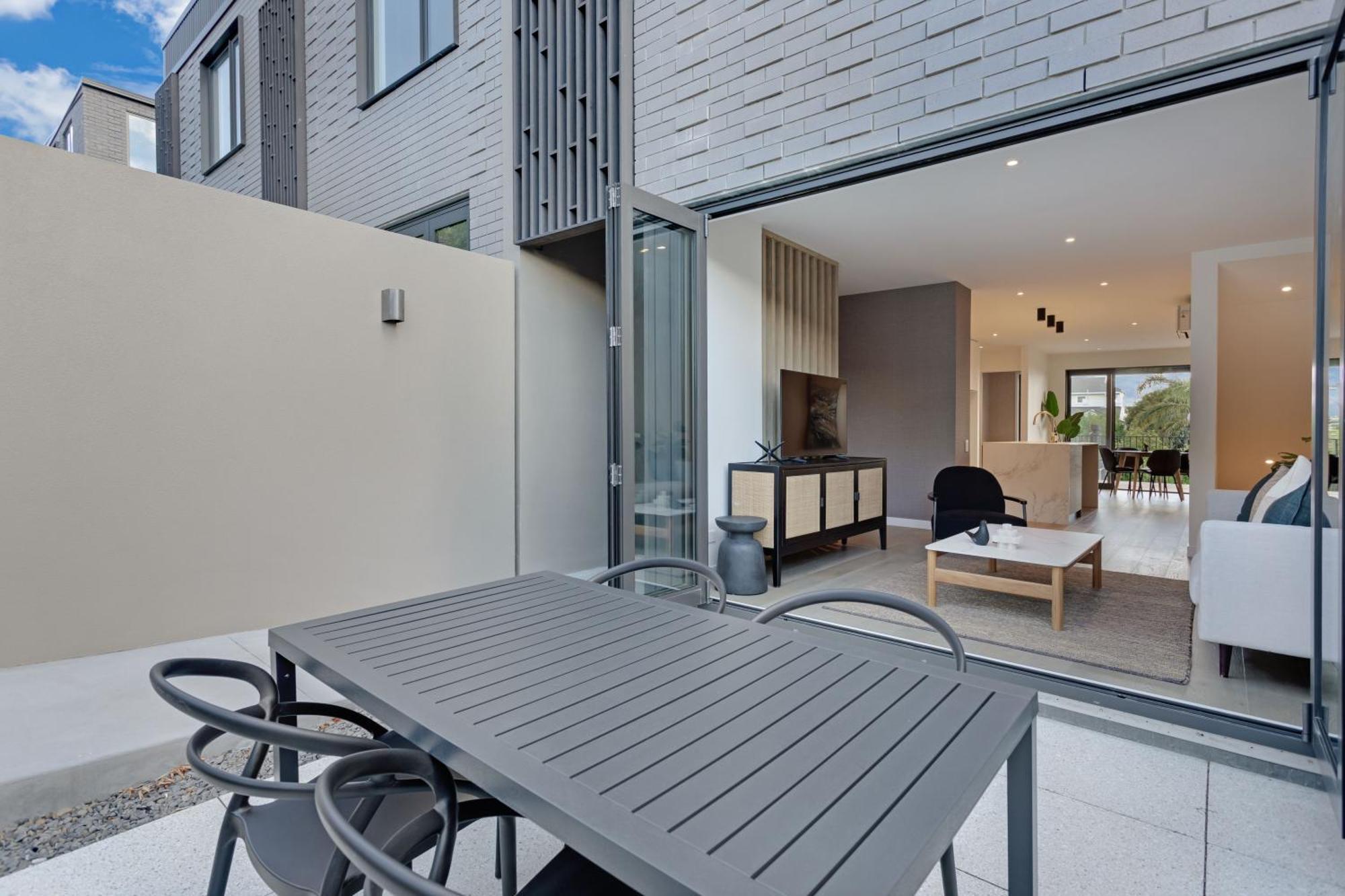 Mission Bay Luxurious 3br Townhouse