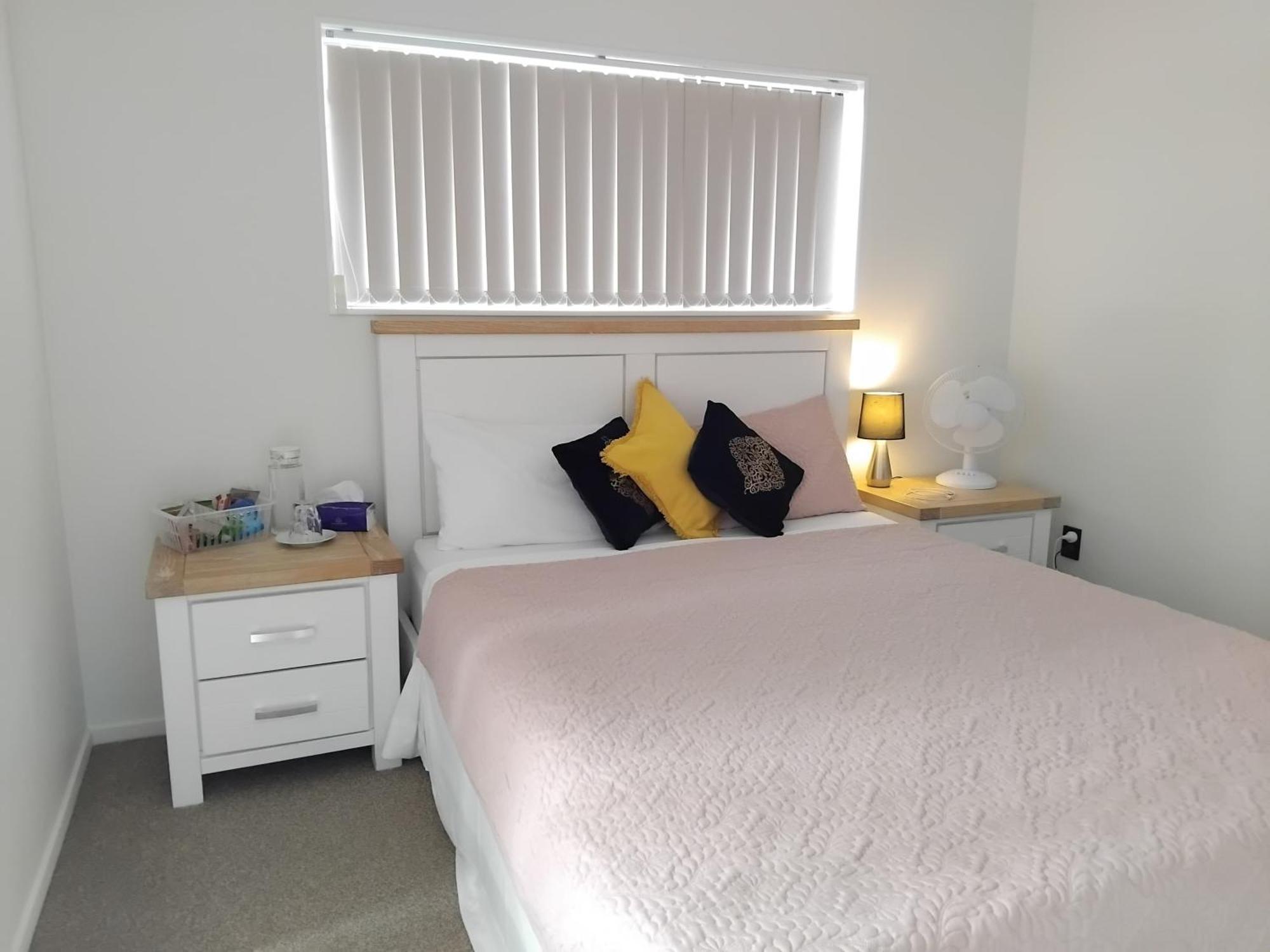 Homestay! Close To Airport, Bus & Train Station