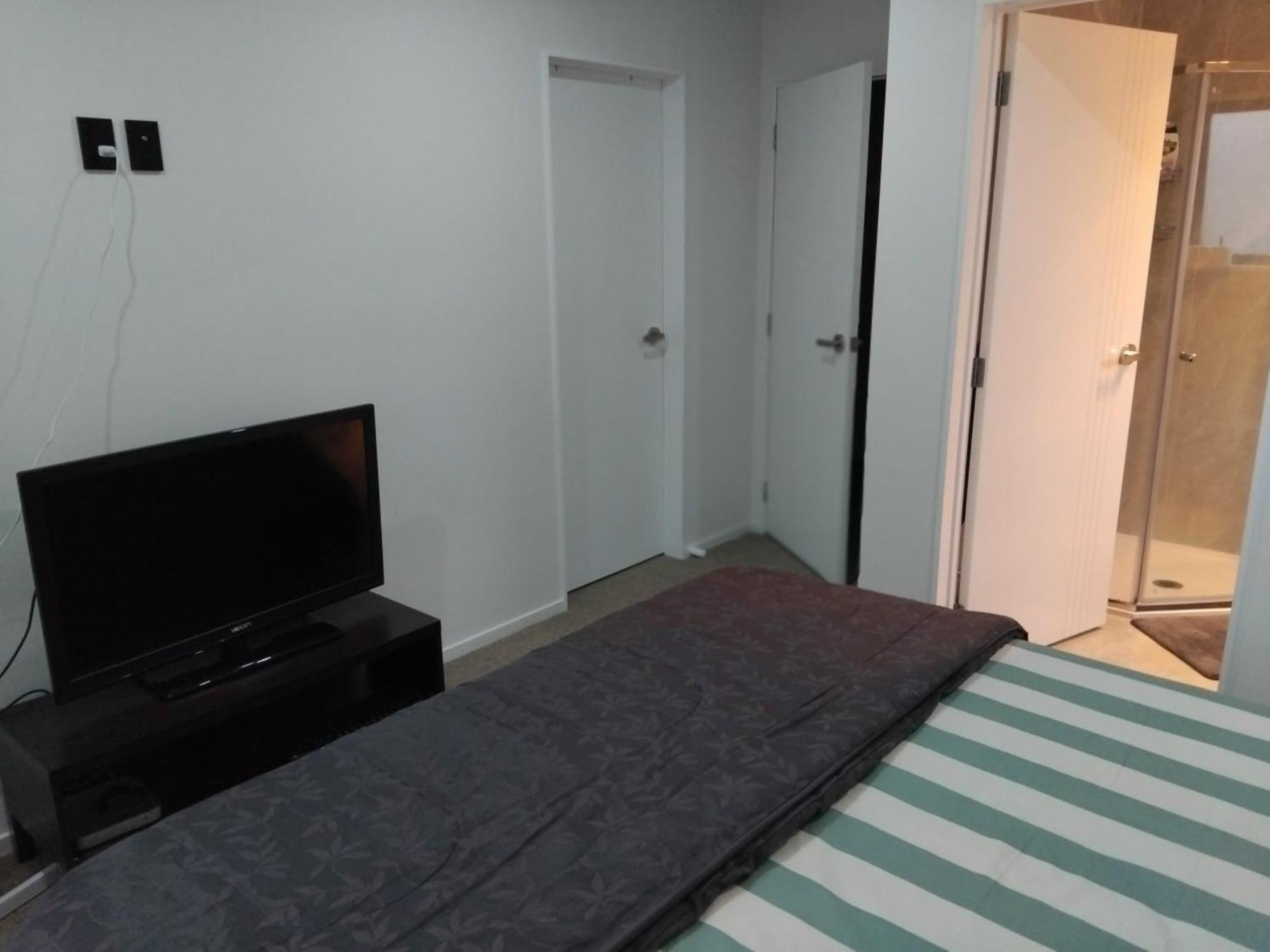 Homestay! Close To Airport, Bus & Train Station Auckland