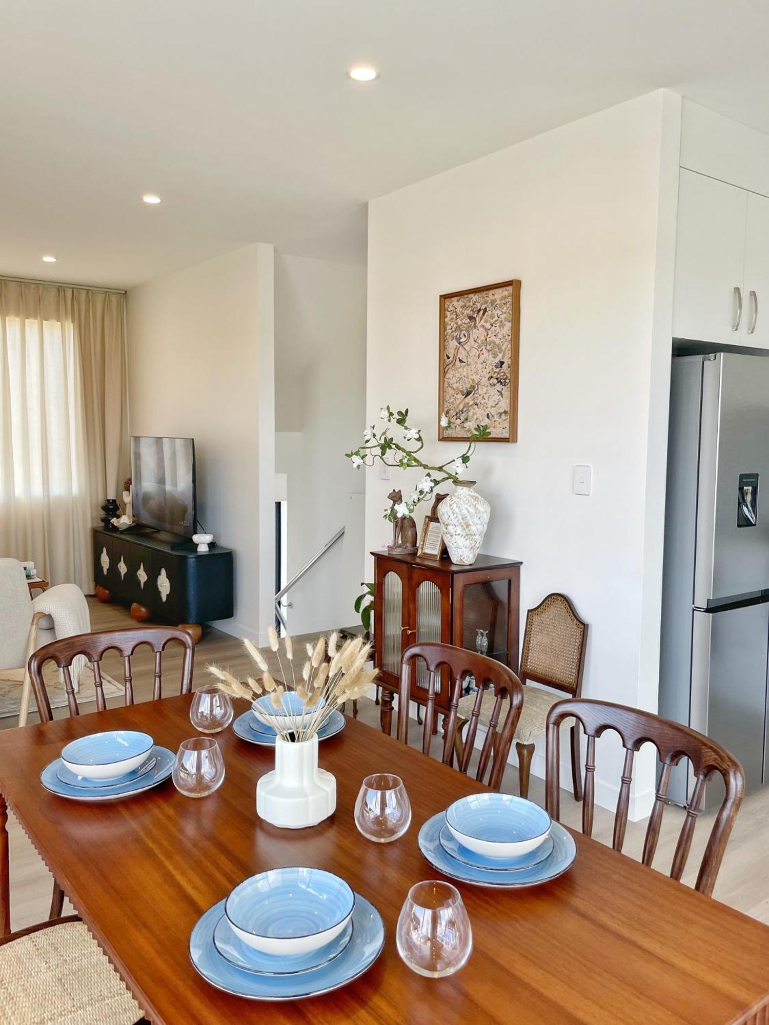 Holiday home Modern French Retro Townhouse In Sandringham, Close To City, Heat Pumps, Netfilx *