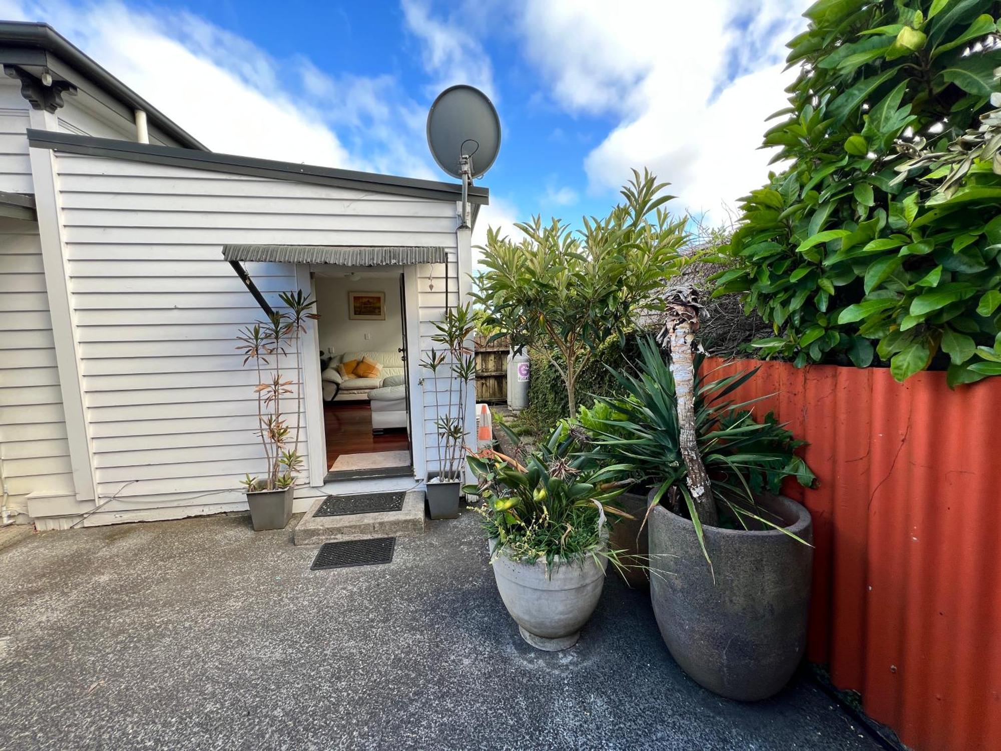 Grey Lynn House Homestay