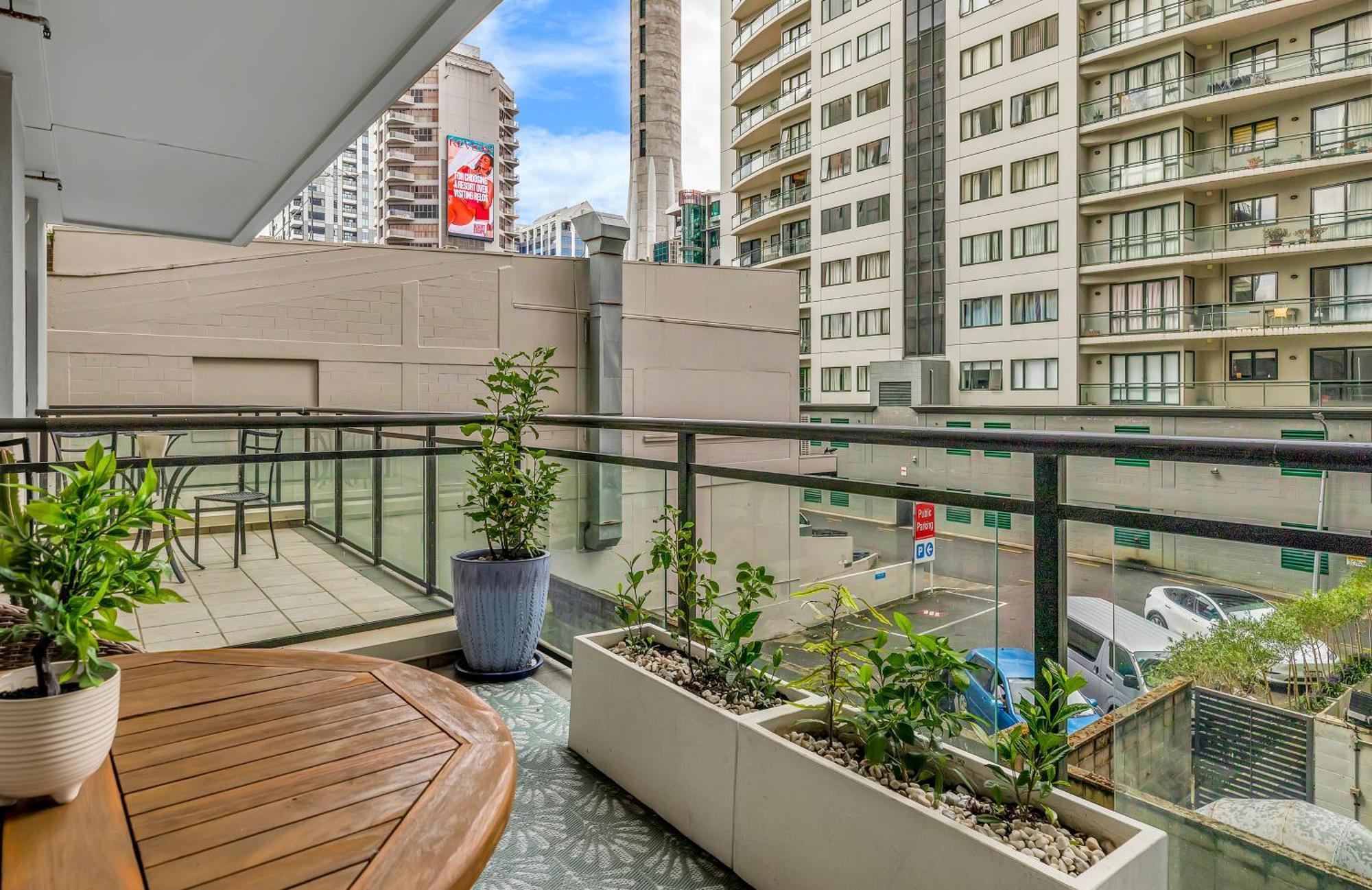 Golden Executive Getaway * Auckland
