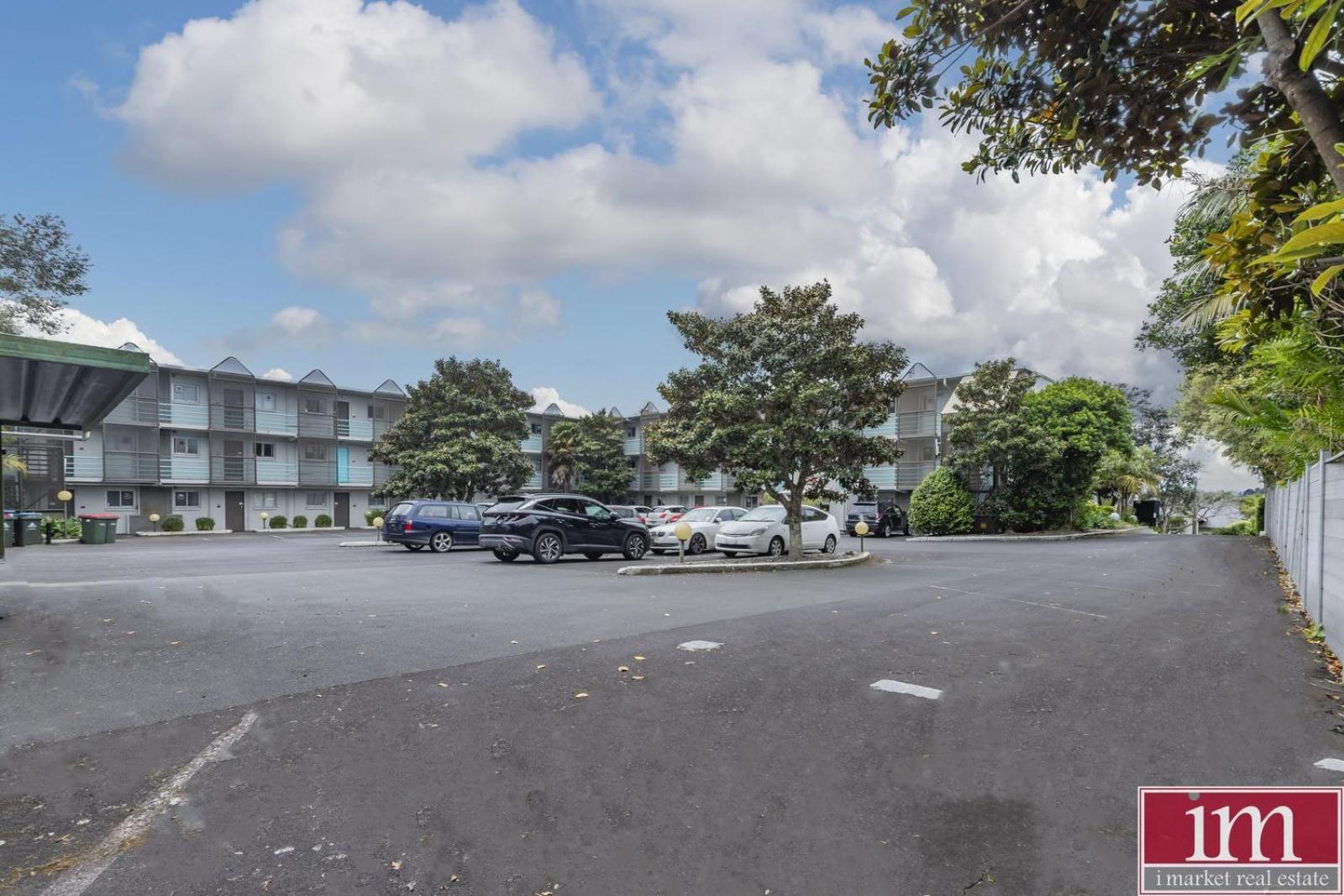 Aparthotel Towers 3*