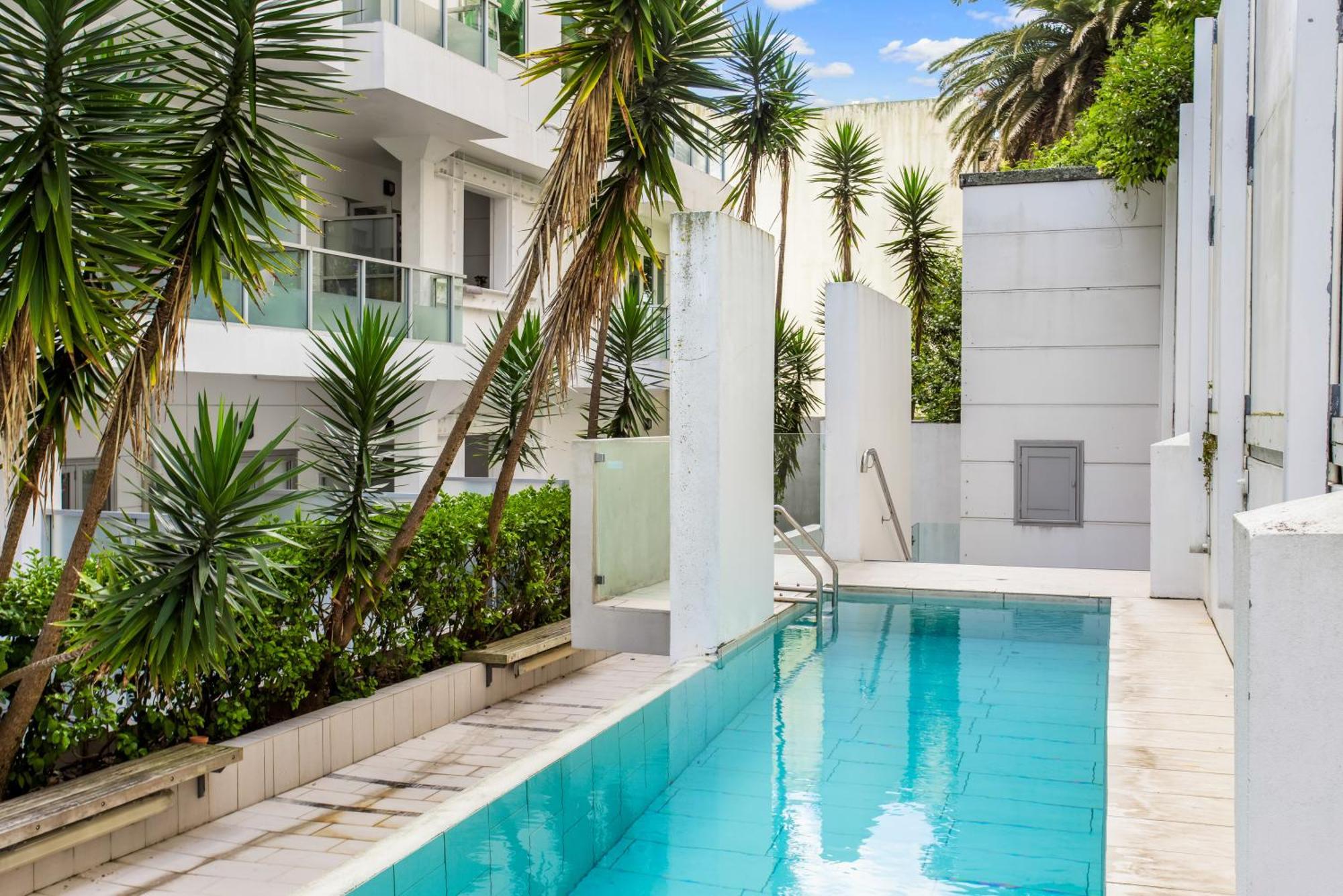 Urban Horizon With Sea Views And Pool *