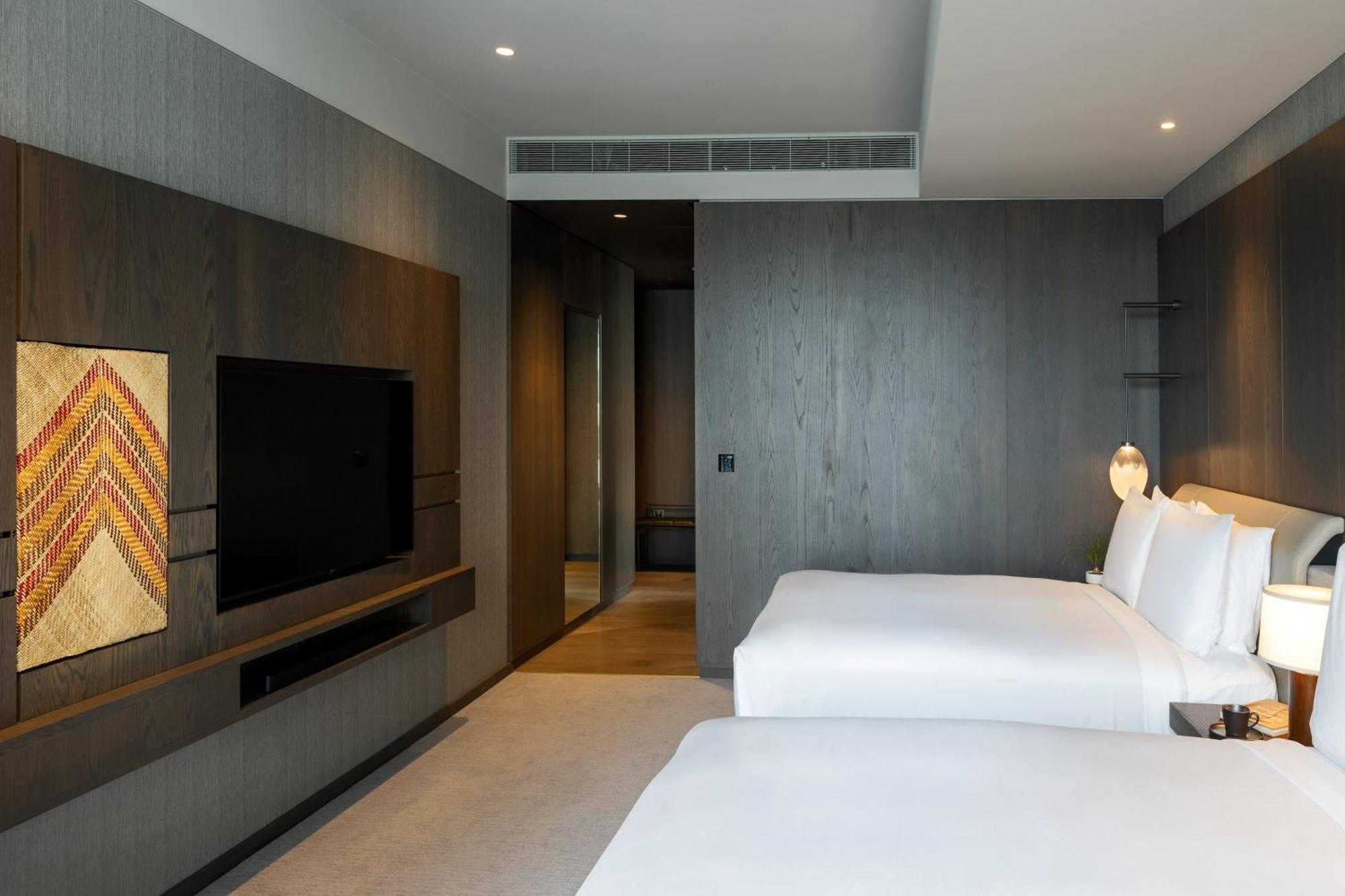 Intercontinental By Ihg Hotel