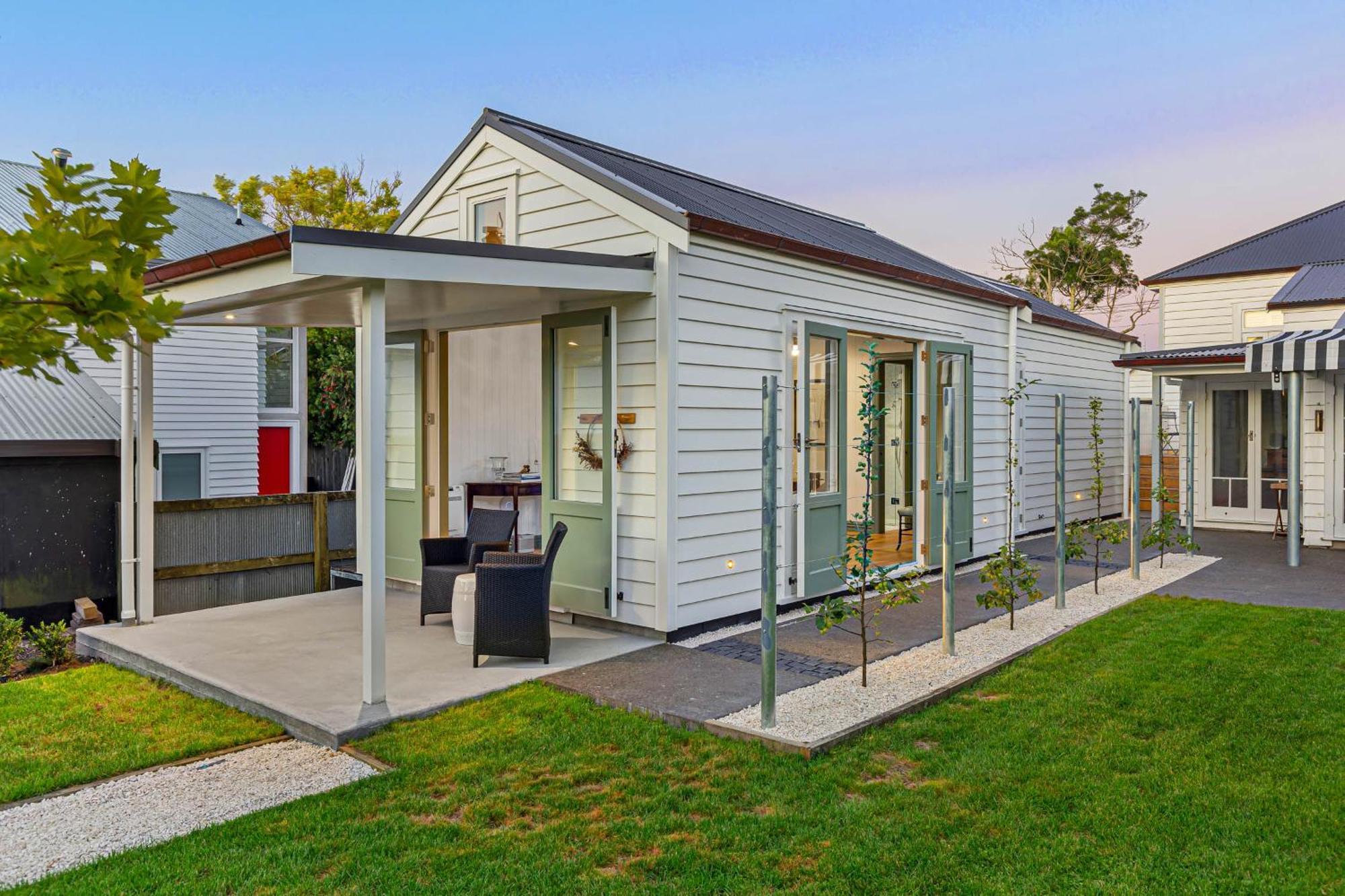 Augusta Hut Villa