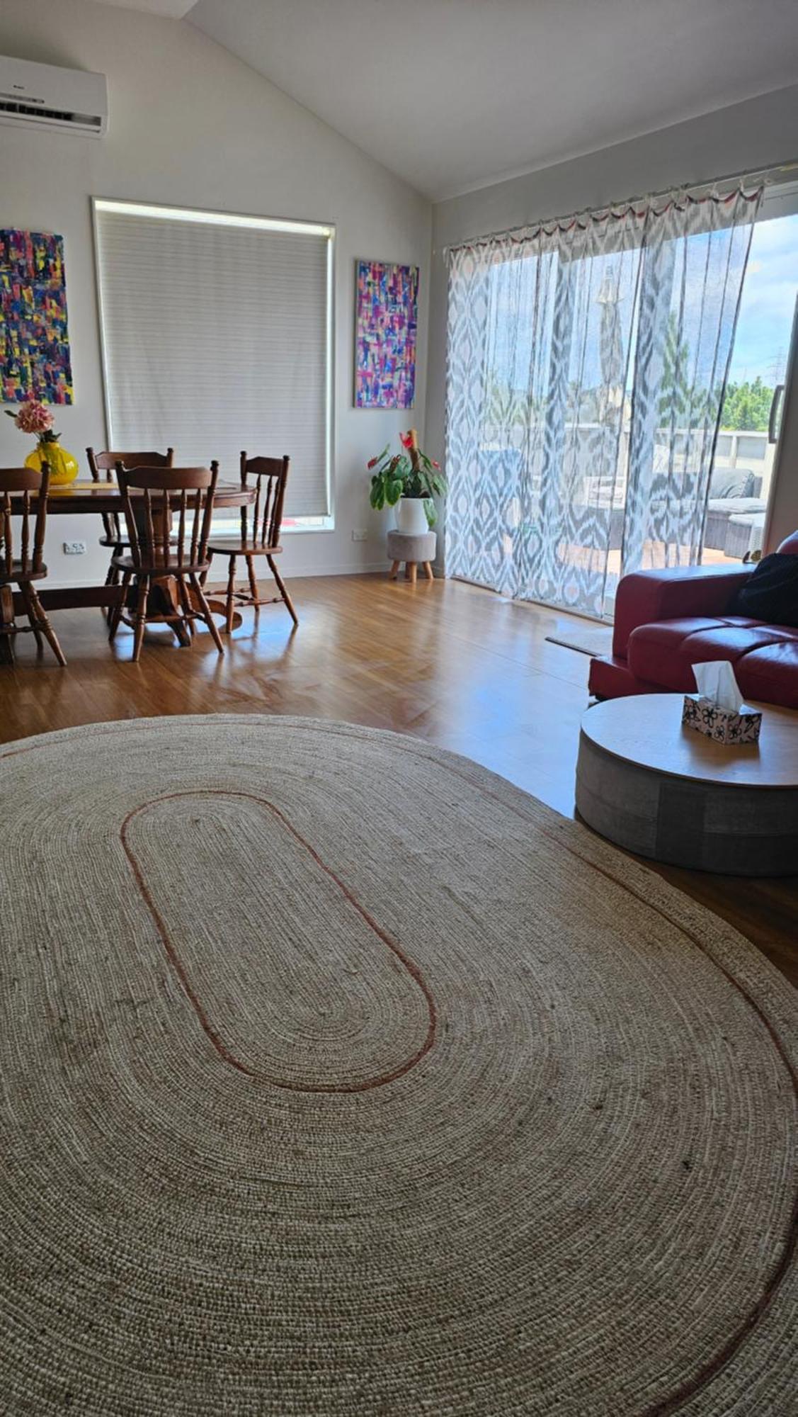 Fabulous, Single-level 3 1 Small With Folding Sofa * Auckland