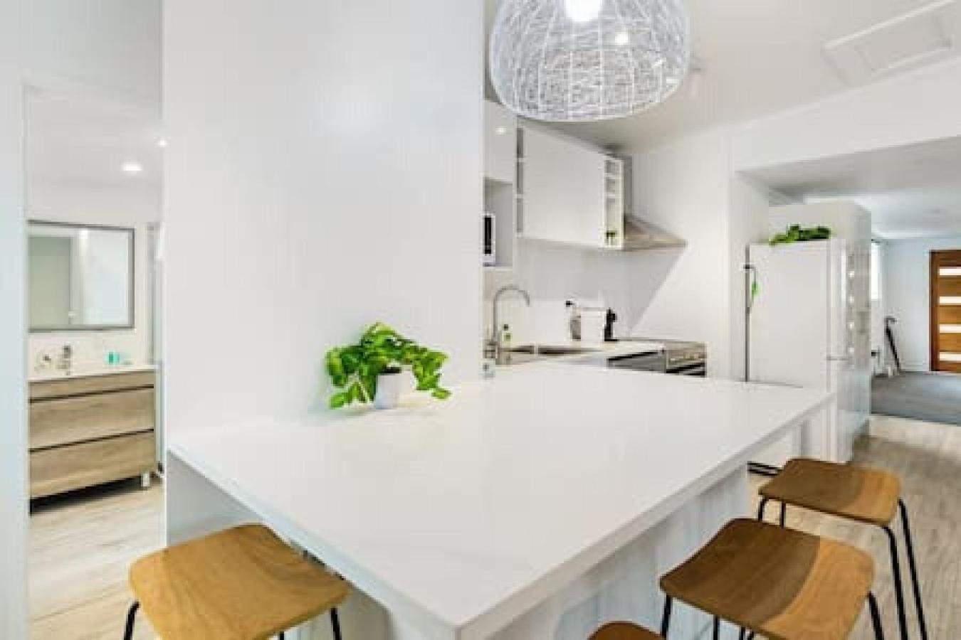Calgary With Air Con Apartment *