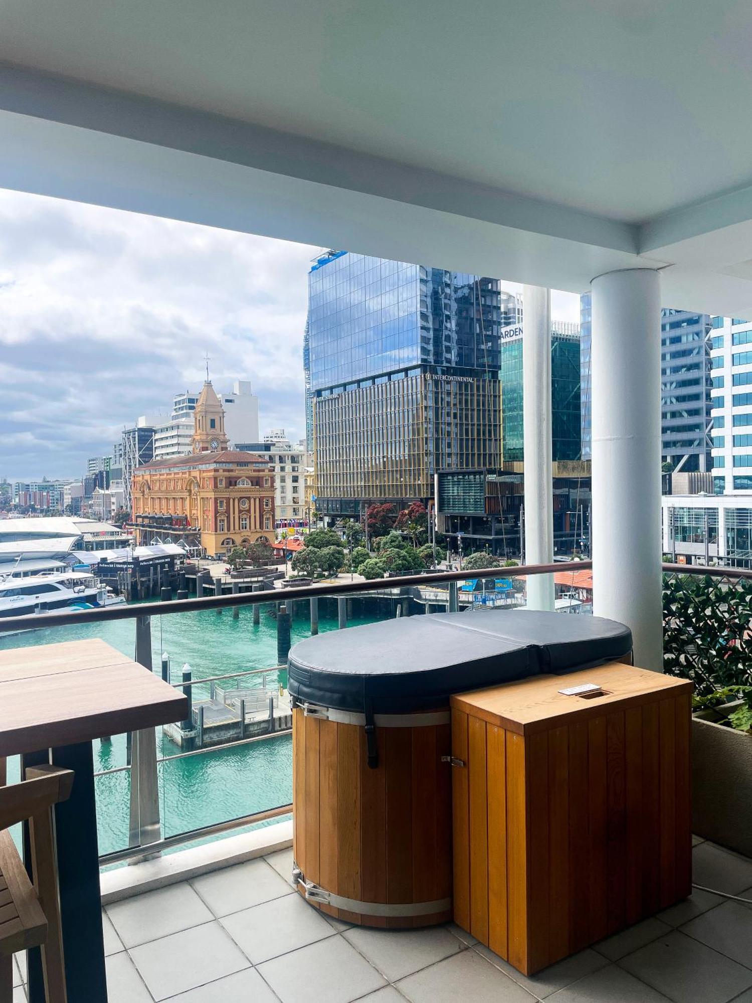 Luxury - Parking - Hot Tub - Stunning Views Apartamento *