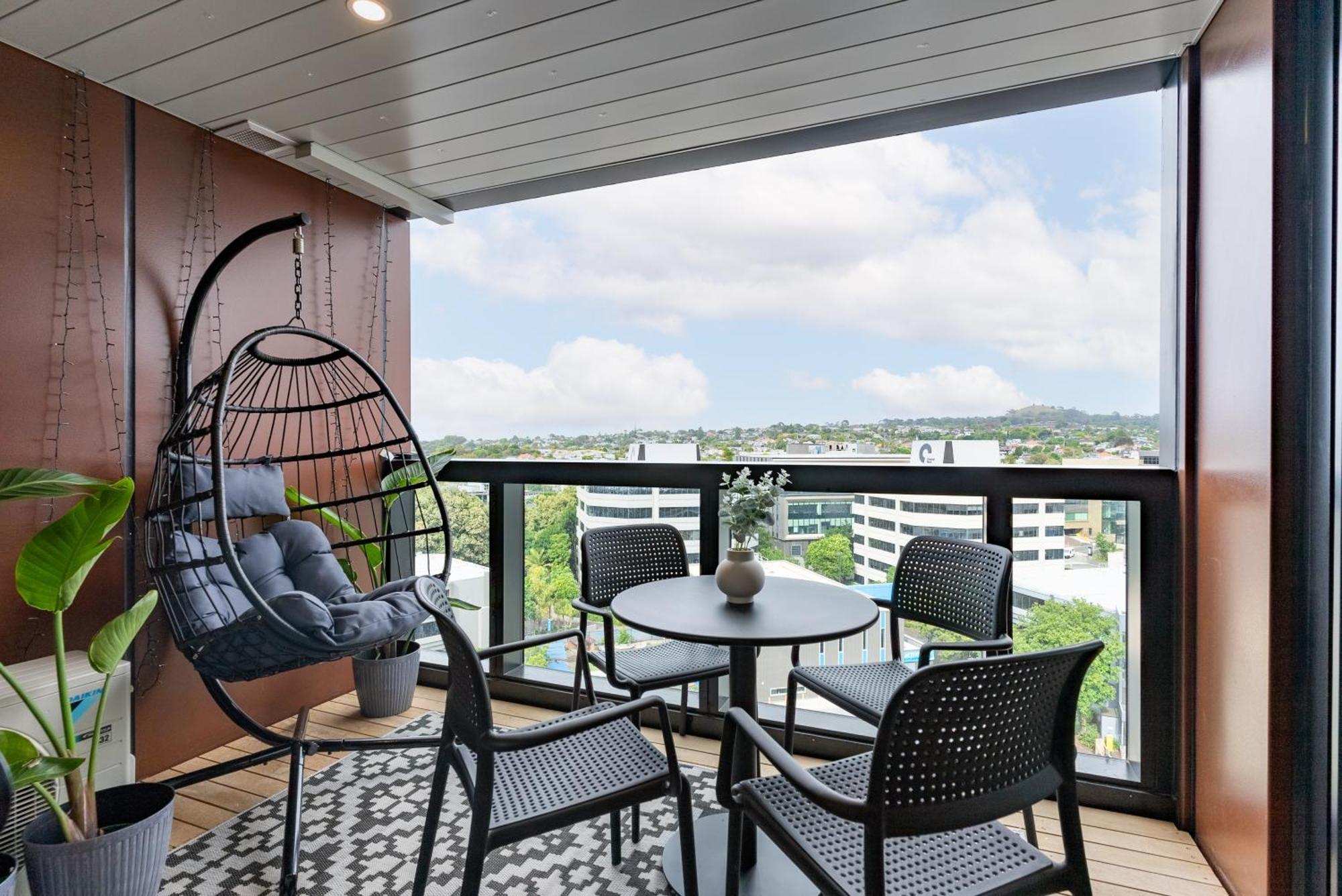 Ellerslie Sanctuary- Modern, Quality Apartment