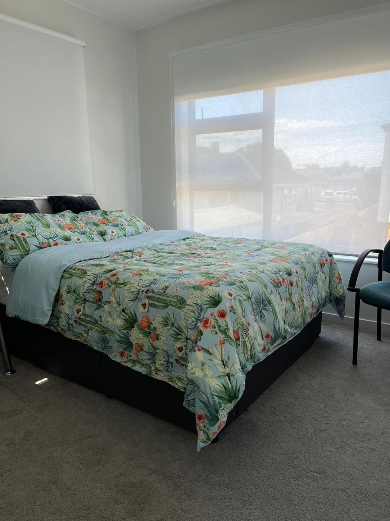 Relax By The Tamaki River Holiday home