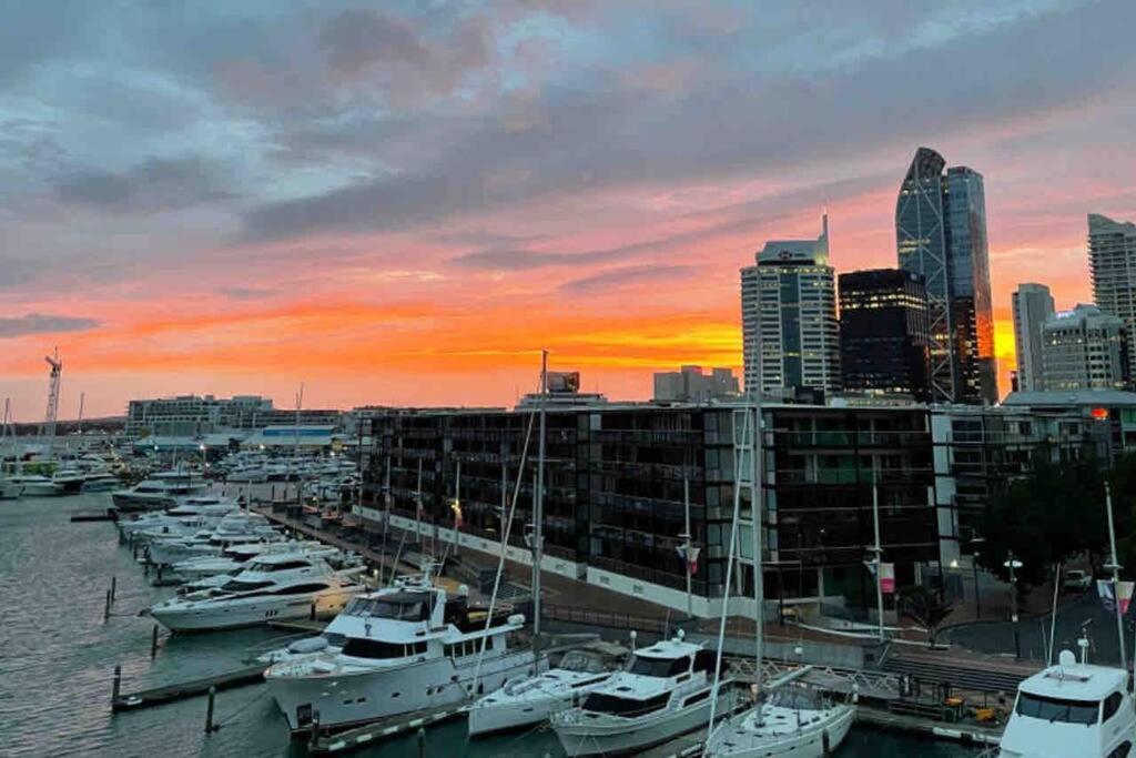 Waterfront With Sky Tower & Harbour View Auckland
