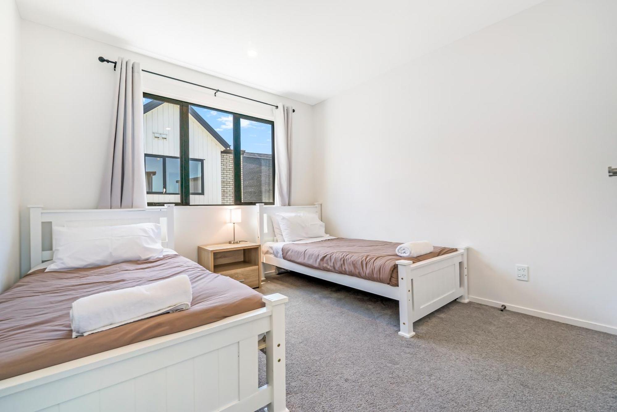 Cozy Brand New Townhouse 12 Auckland