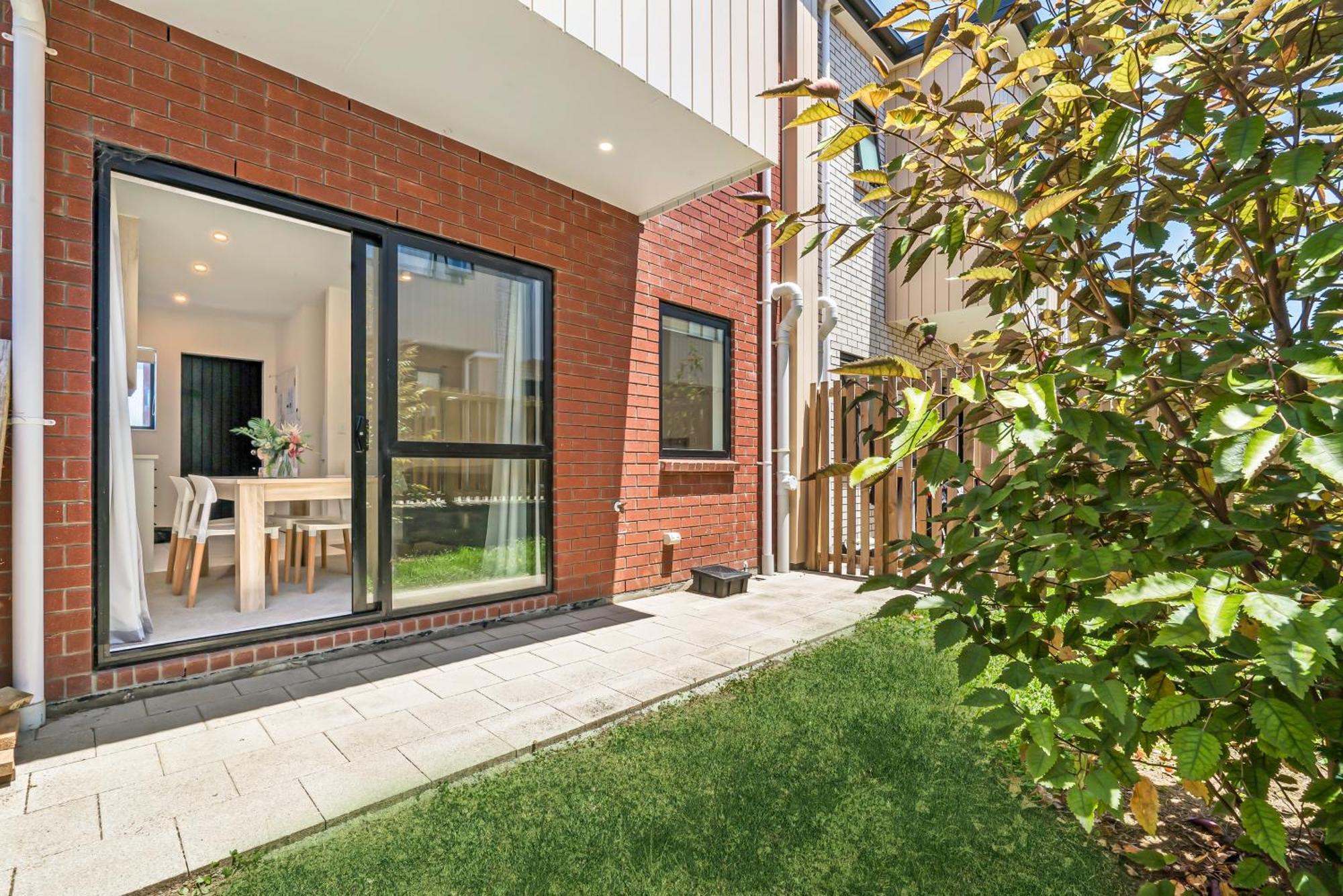 Villa Cozy Brand New Townhouse 15 *
