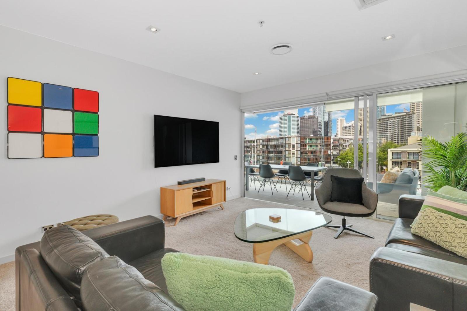 Apartment Qv Overlooking The Viaduct *