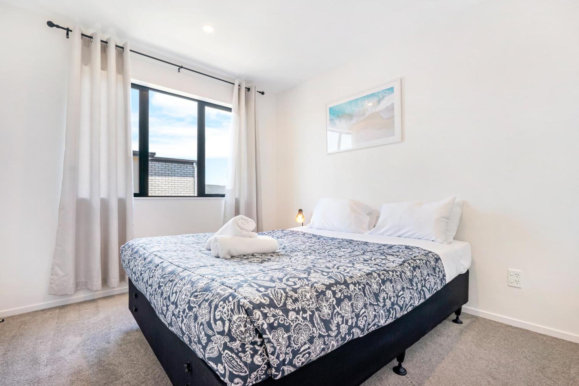 Cozy Brand New Townhouse 8 * Auckland