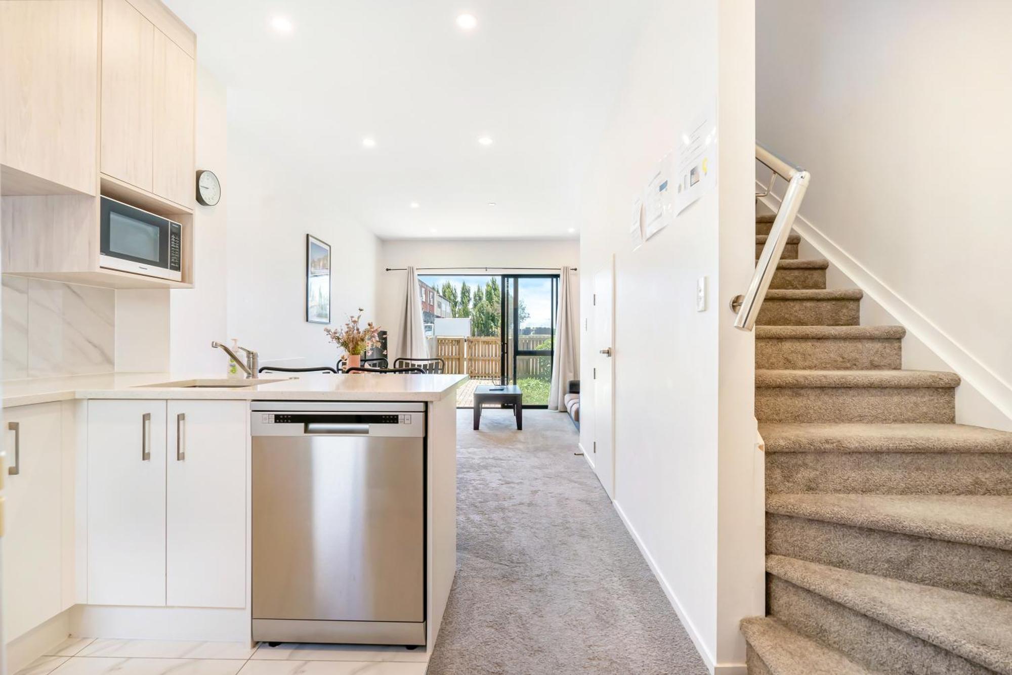 Cozy Brand New Townhouse 8 Villa *