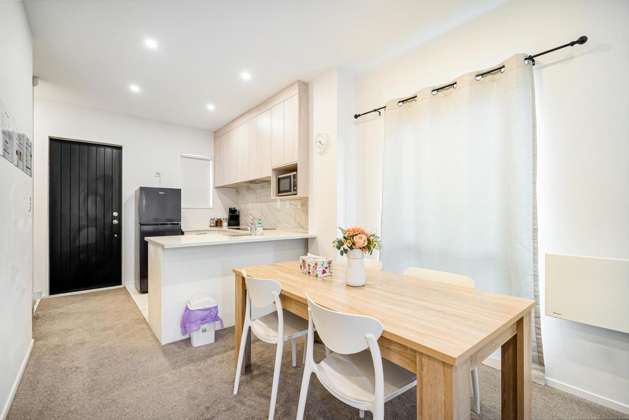 Cozy Brand New Townhouse 5 Villa *