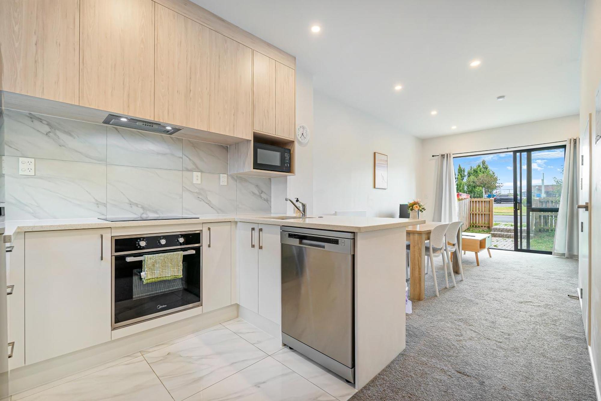 Cozy Brand New Townhouse 3 Villa