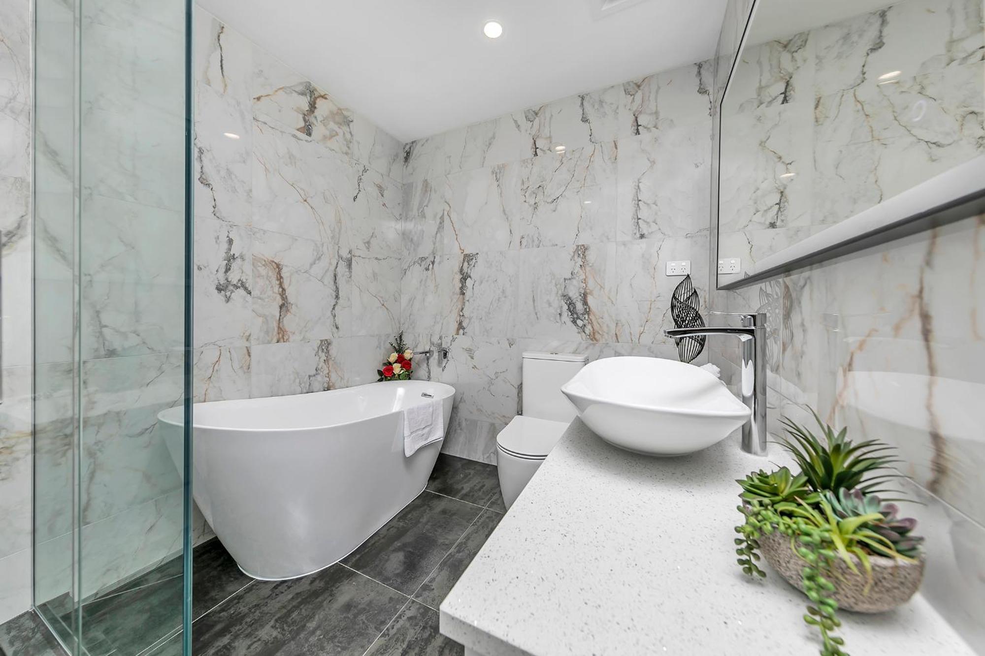 Apartment Royale Palace - Rooftop Pool &spa Auckland