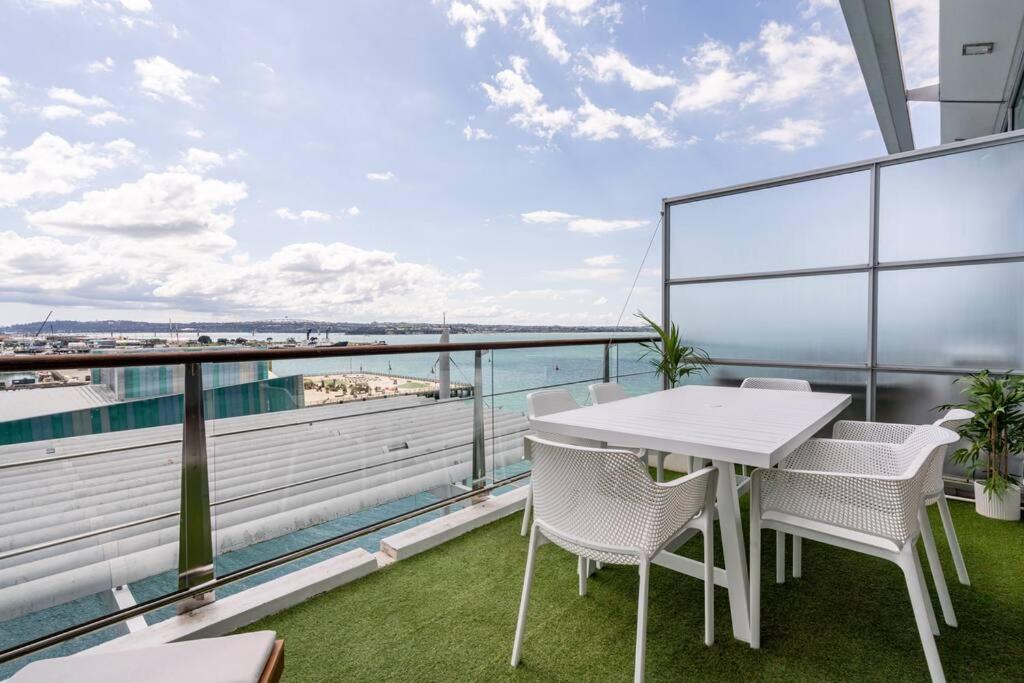 Spacious Penthouse With Spectacular Harbour Views! Apartamento Auckland