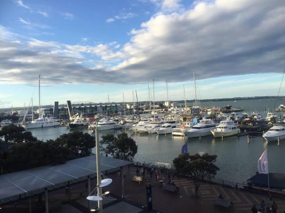 Apartment Luxury Waterfront Nest Above Viaduct Harbour Auckland